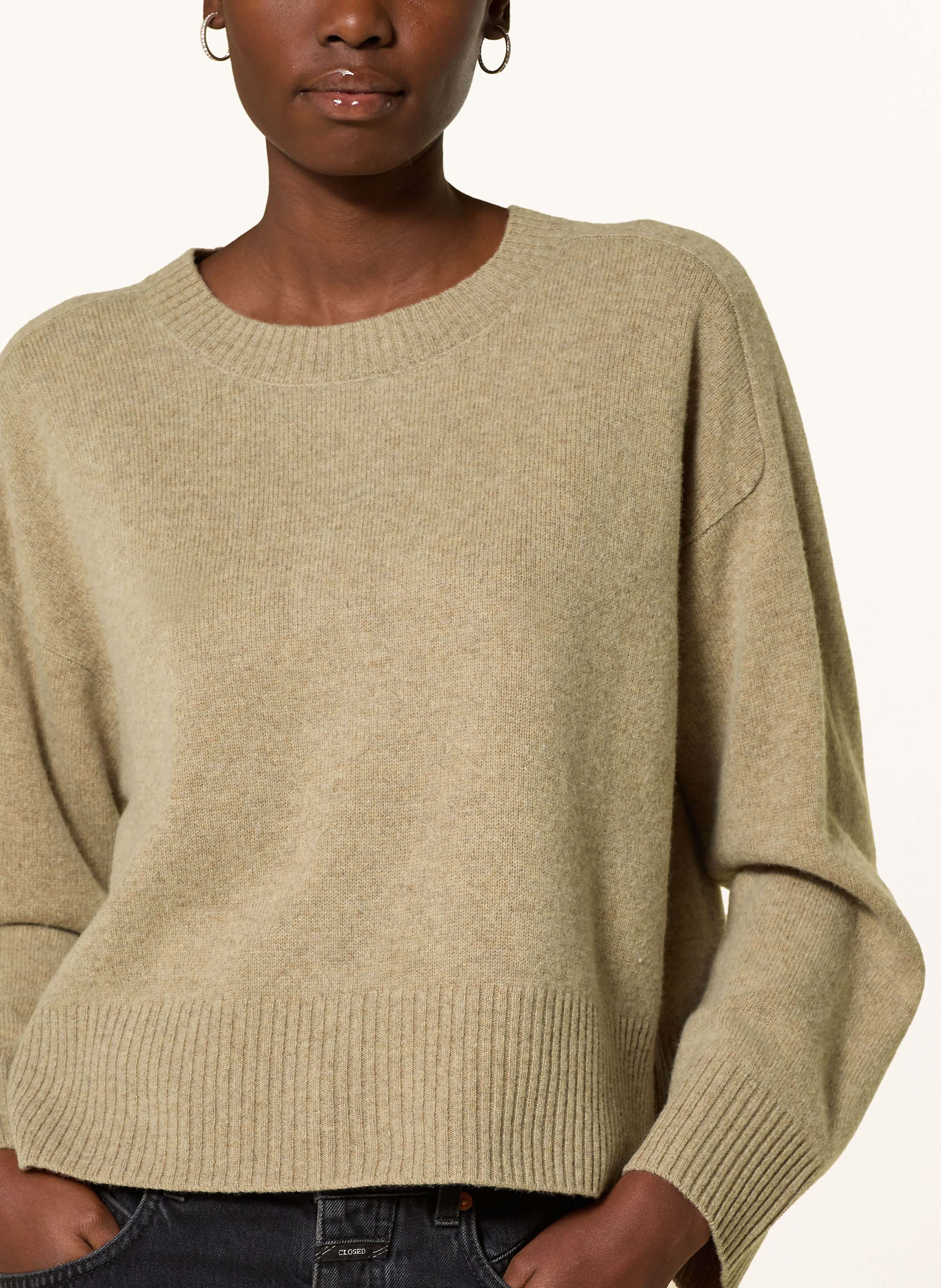 Thumbnail - Closed Pullover beige