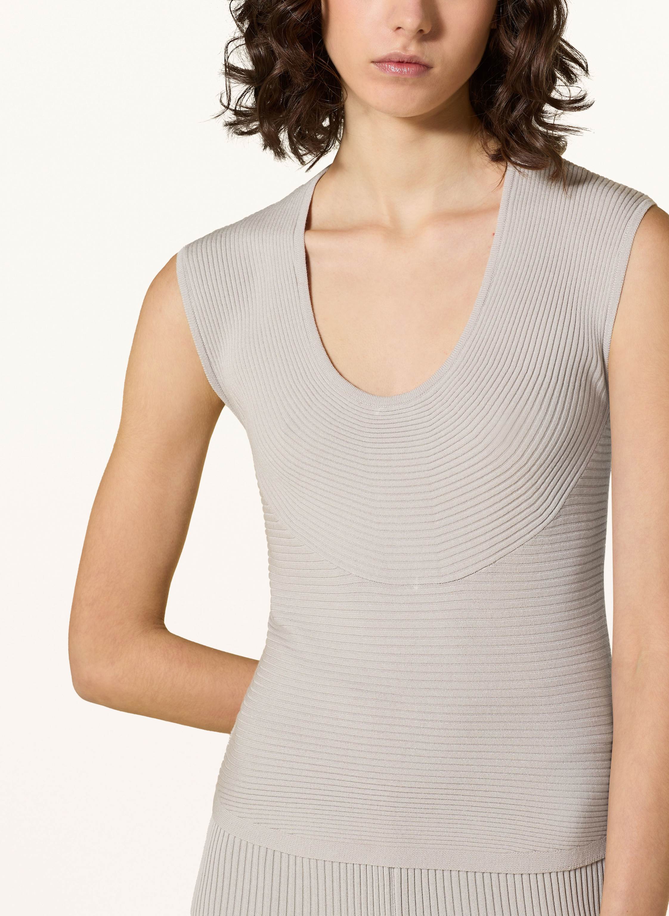 Thumbnail - Remain Stricktop beige