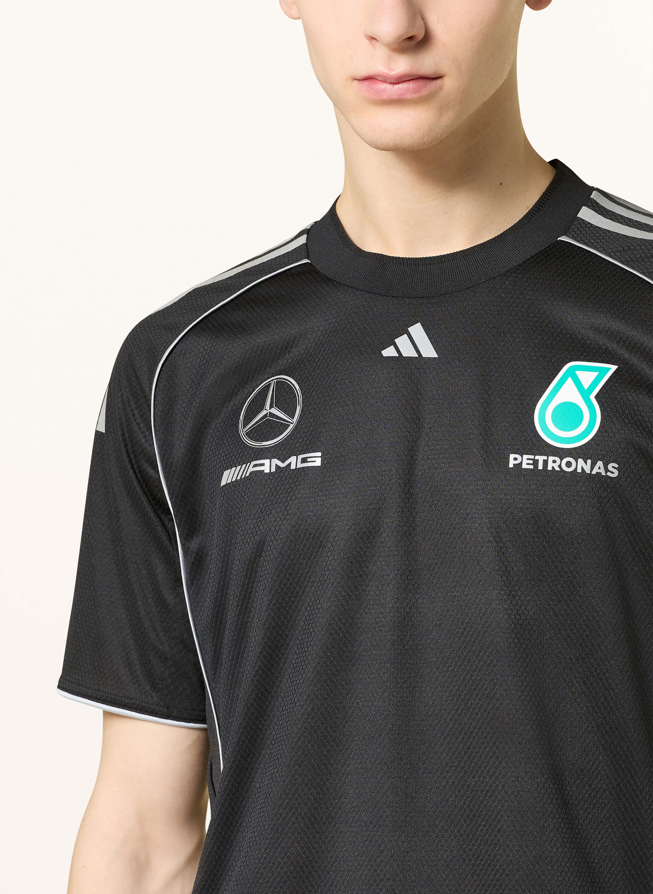 Thumbnail - Adidas T-Shirt Mercedes - Amg Petronas Formula One Team Mechanics schwarz