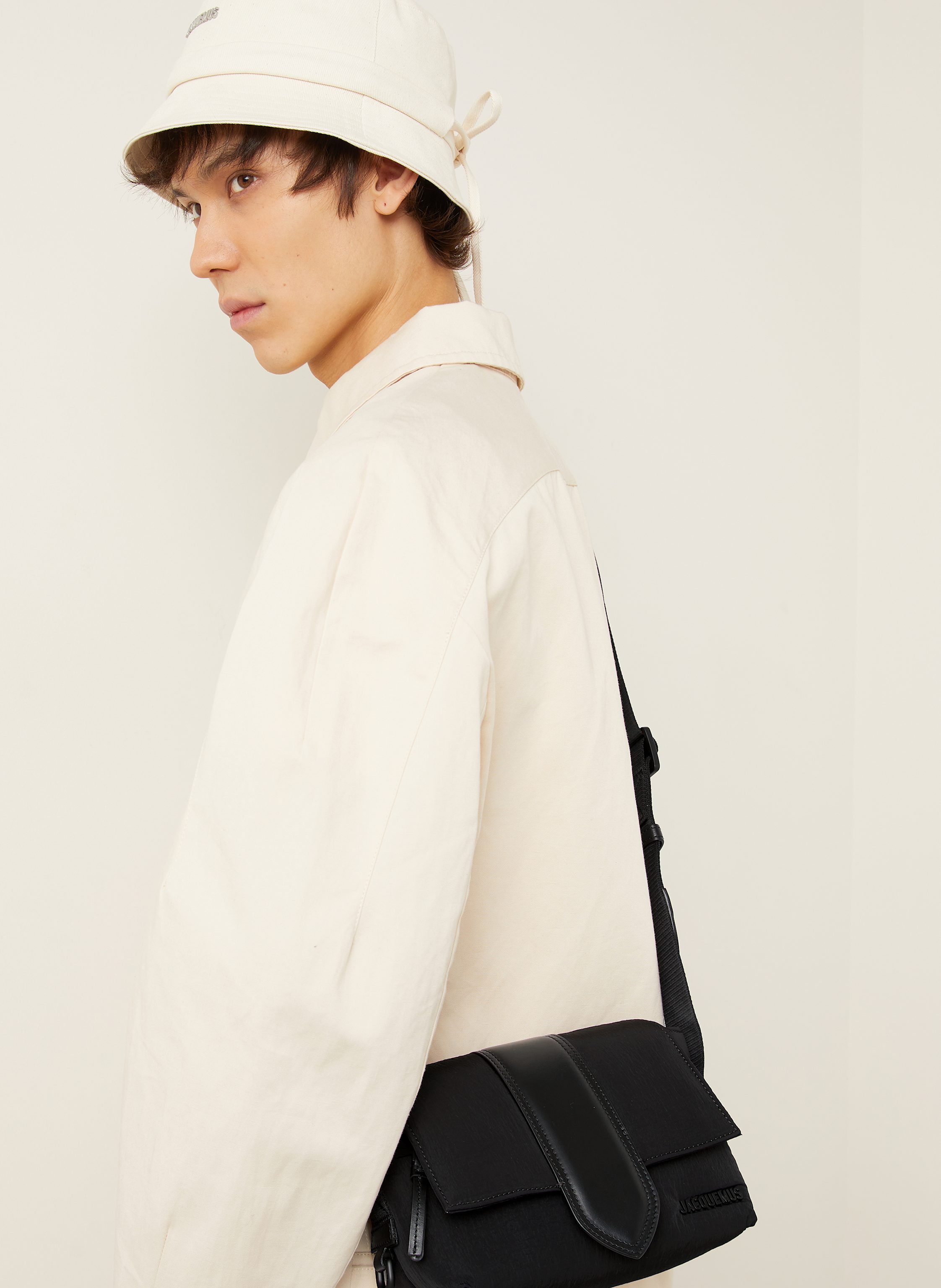 Thumbnail - Jacquemus Umhängetasche Le Petit Messenger Bambino schwarz