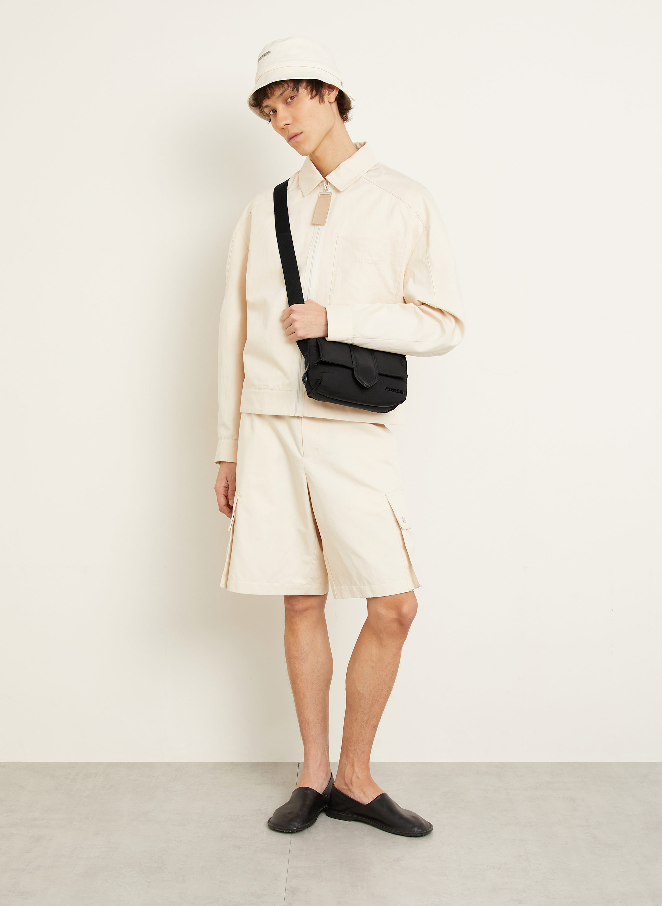 Thumbnail - Jacquemus Umhängetasche Le Petit Messenger Bambino schwarz