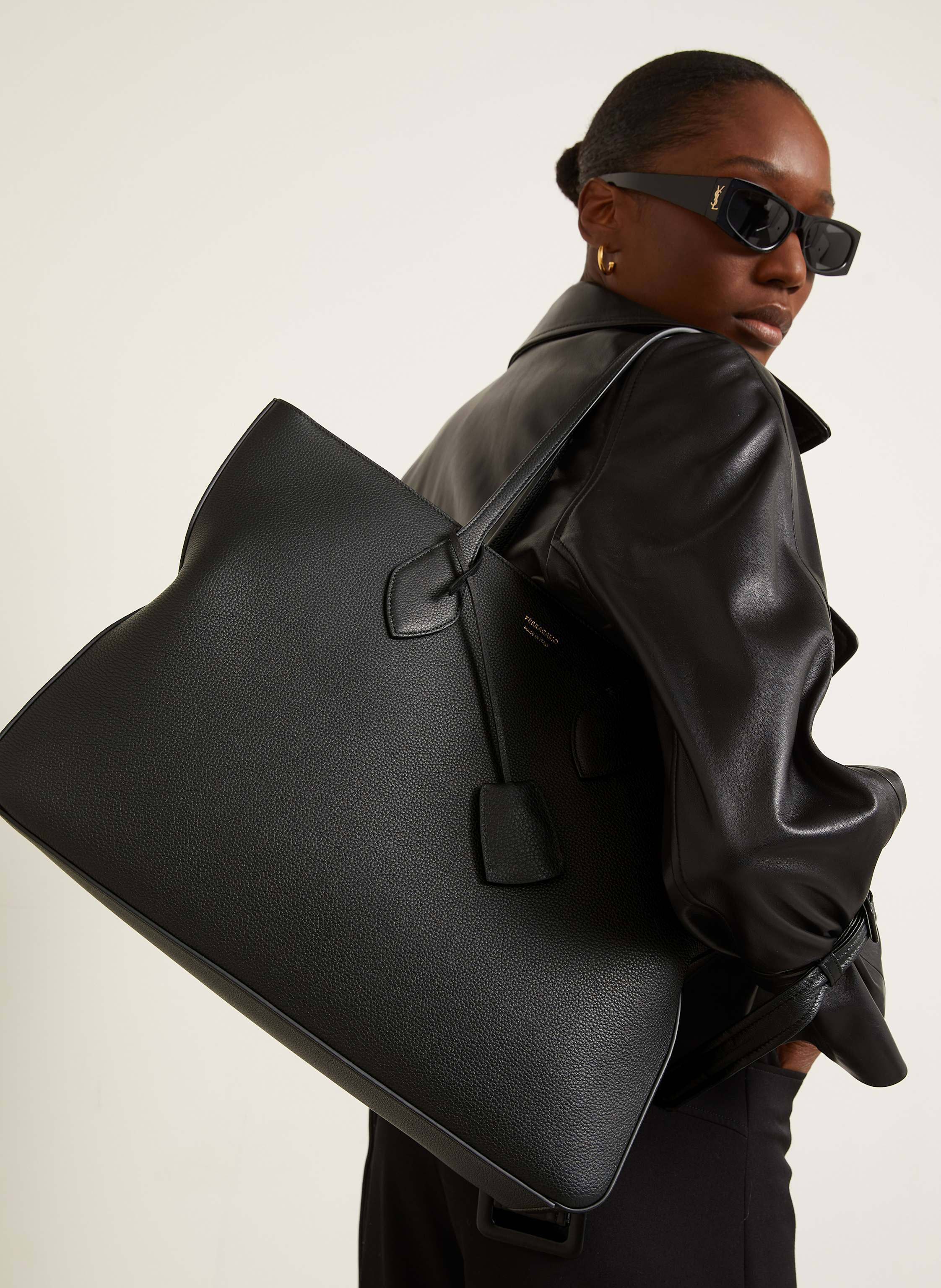 Thumbnail - Ferragamo Shopper Star schwarz