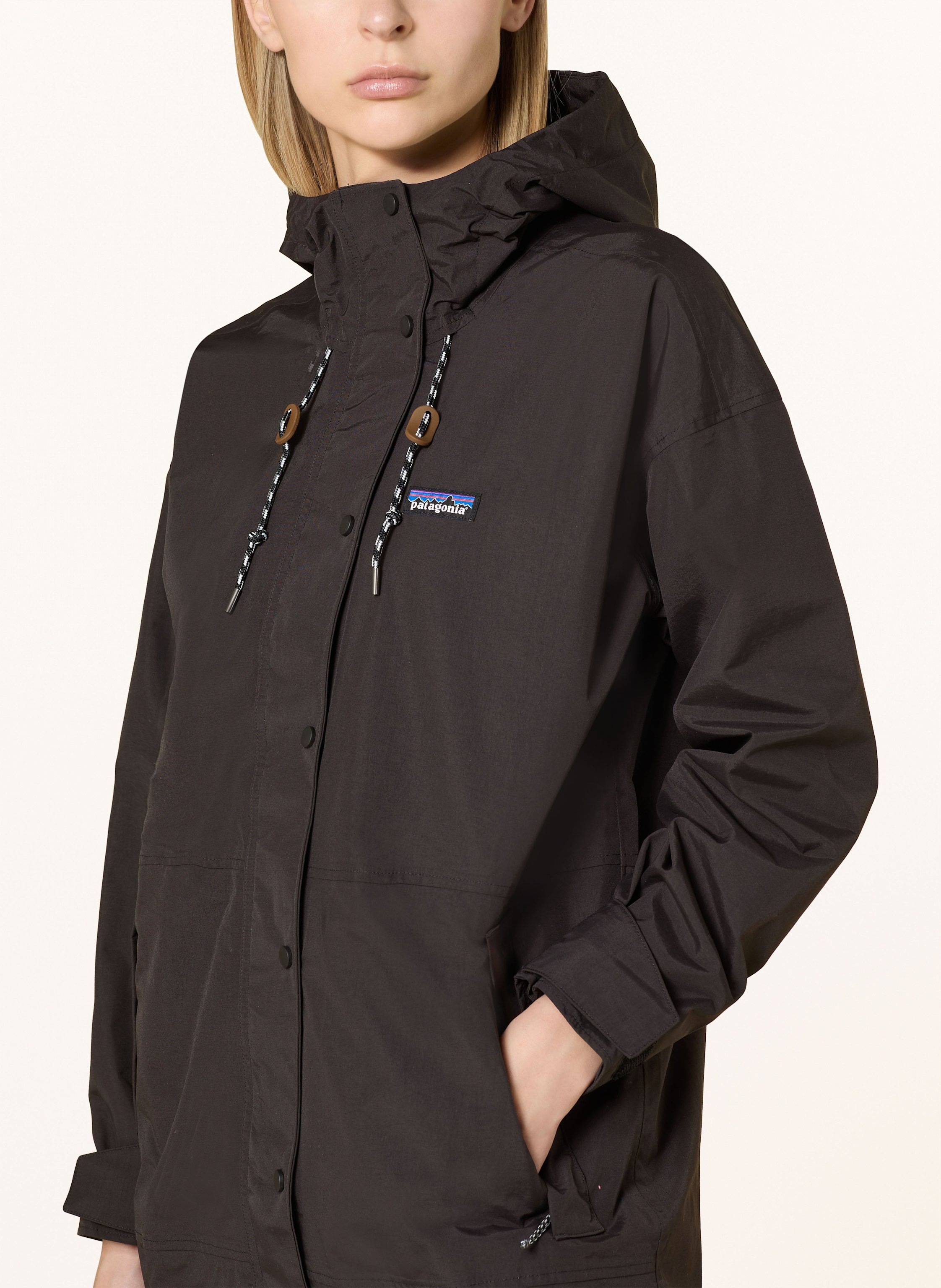 Thumbnail - Patagonia Regenjacke schwarz