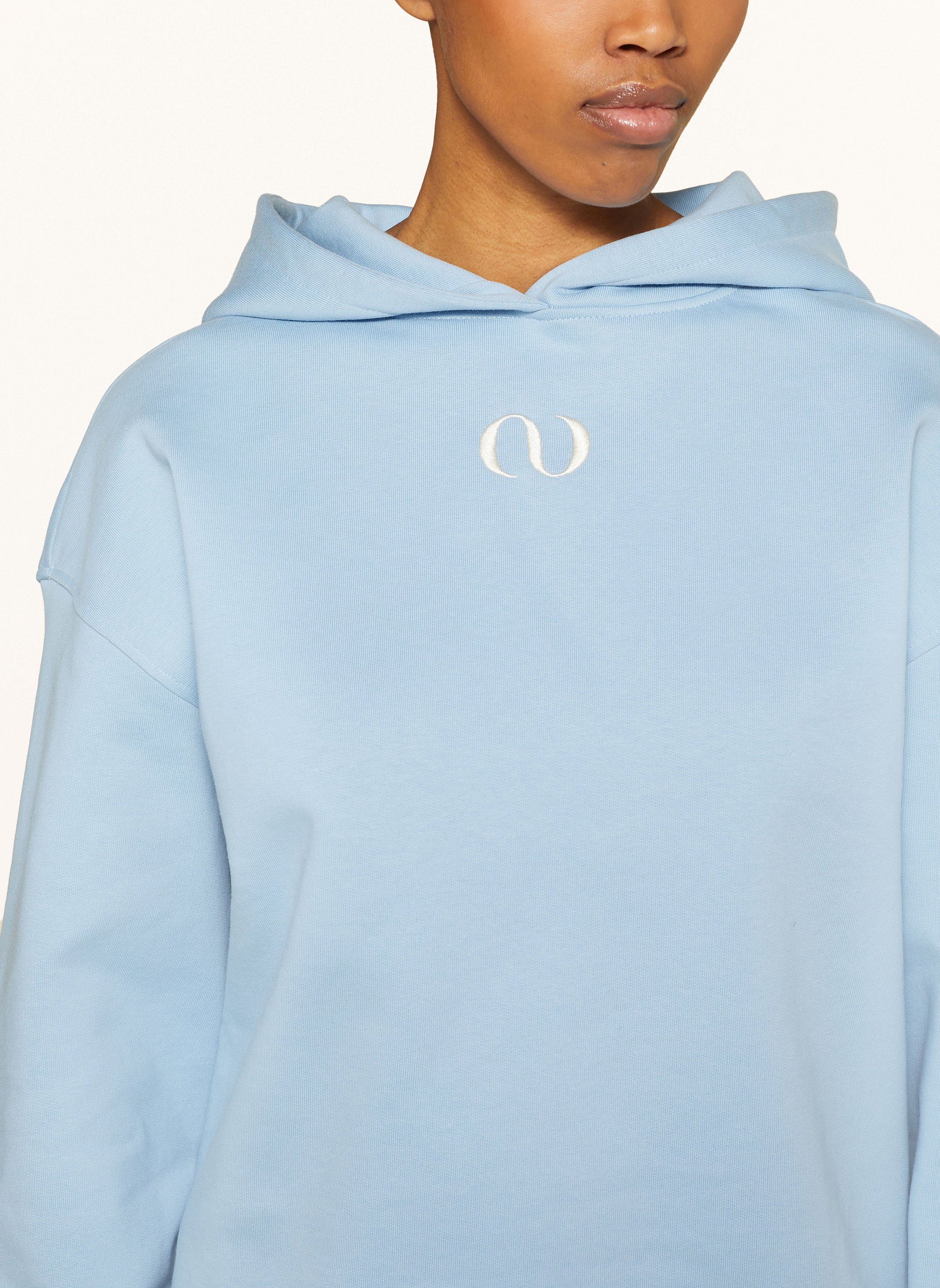 Thumbnail - Leger Studio Hoodie Talea blau