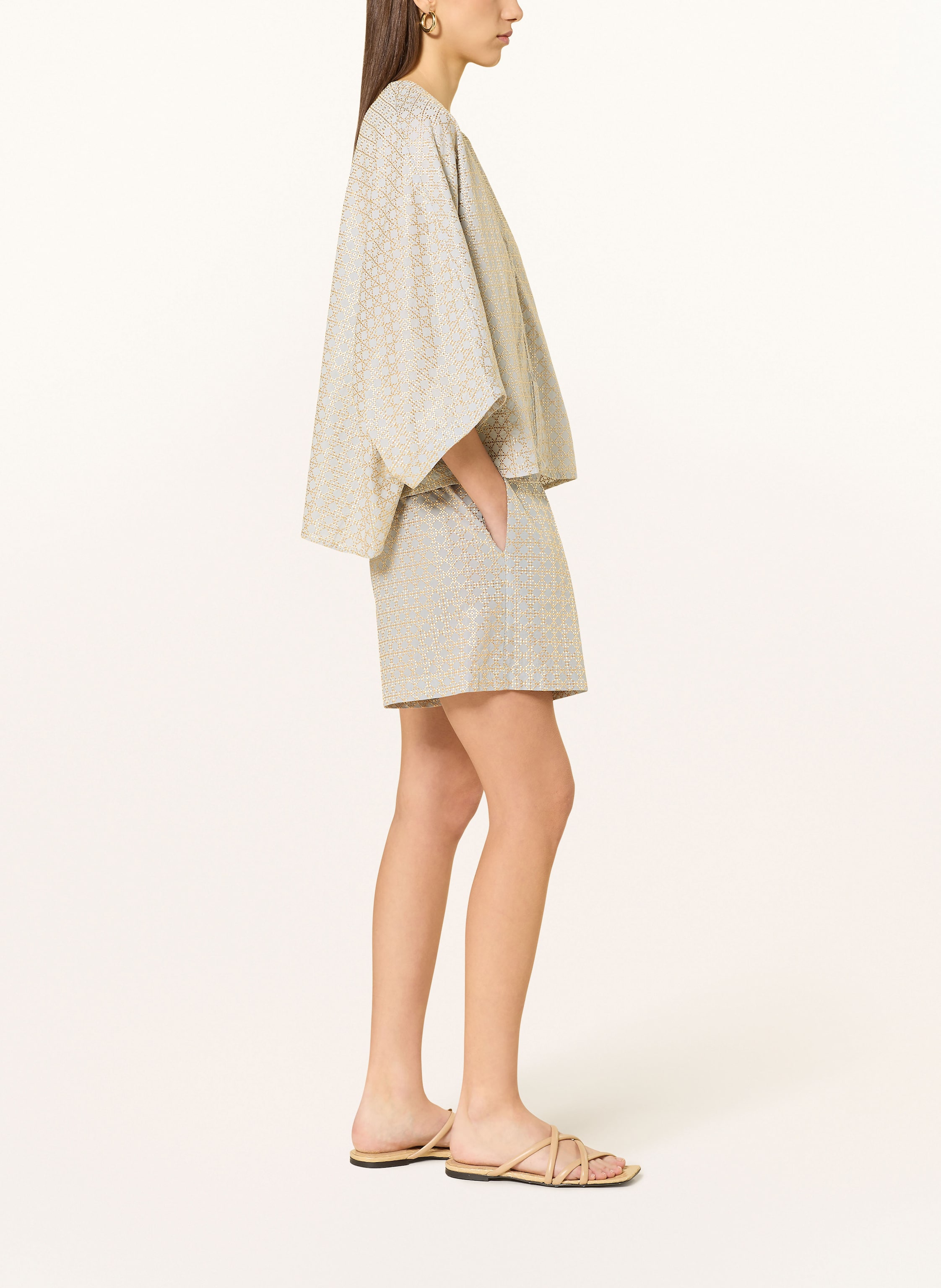 Thumbnail - Greek Archaic Kori Shorts Cross grau