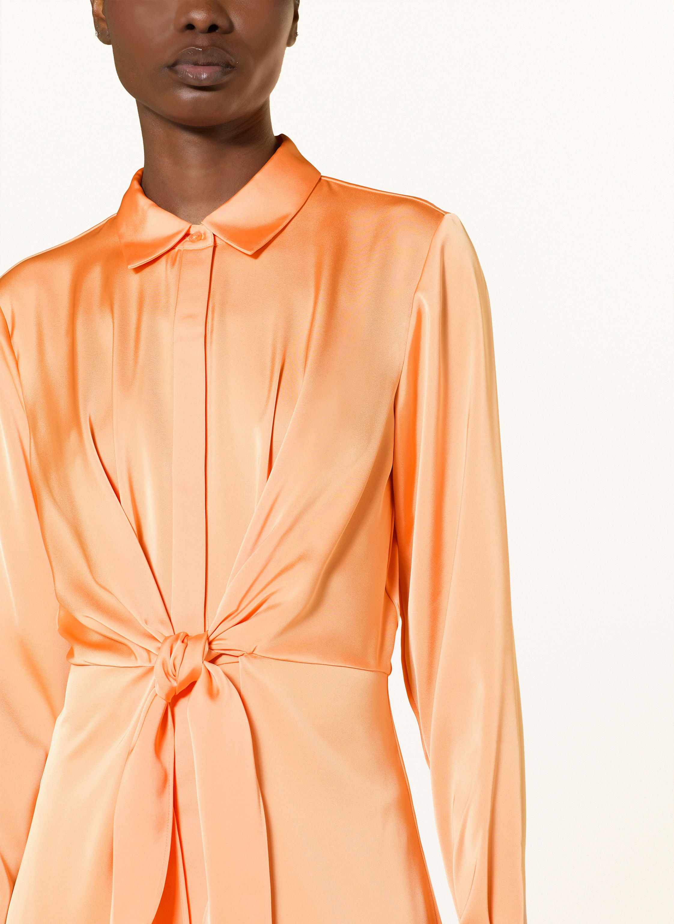 Thumbnail - Hugo Hemdblusenkleid Kimbani Aus Satin In Wickeloptik orange