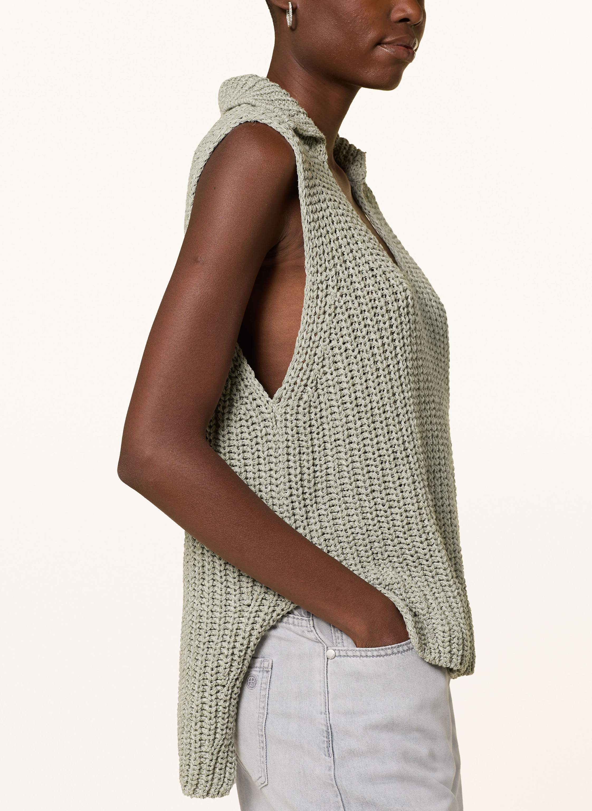 Thumbnail - Elias Rumelis Pullunder Helena gruen