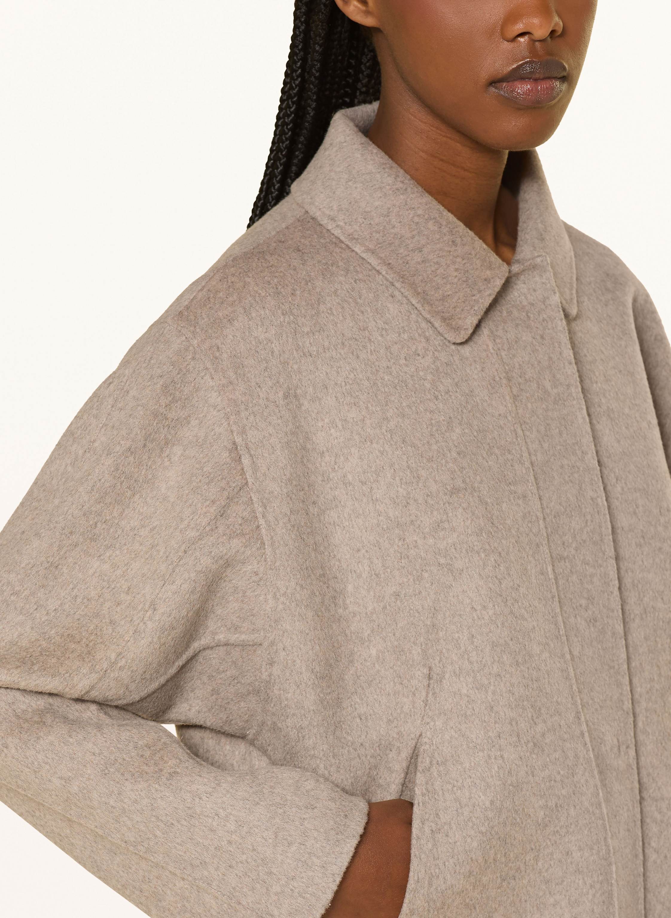 Thumbnail - Boss Jacke Cafeta beige