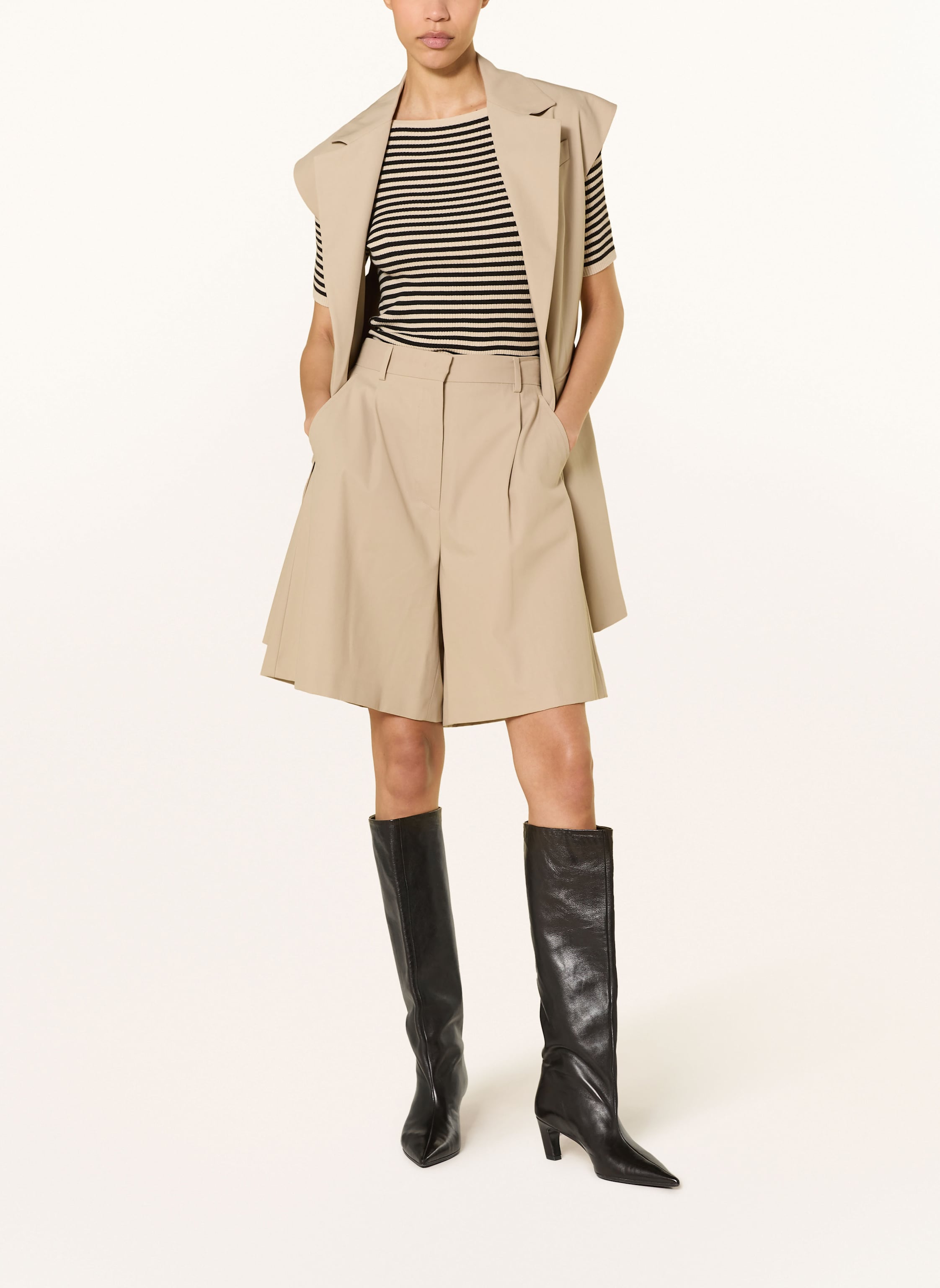 Thumbnail - Weekend Max Mara T-Shirt Waser beige