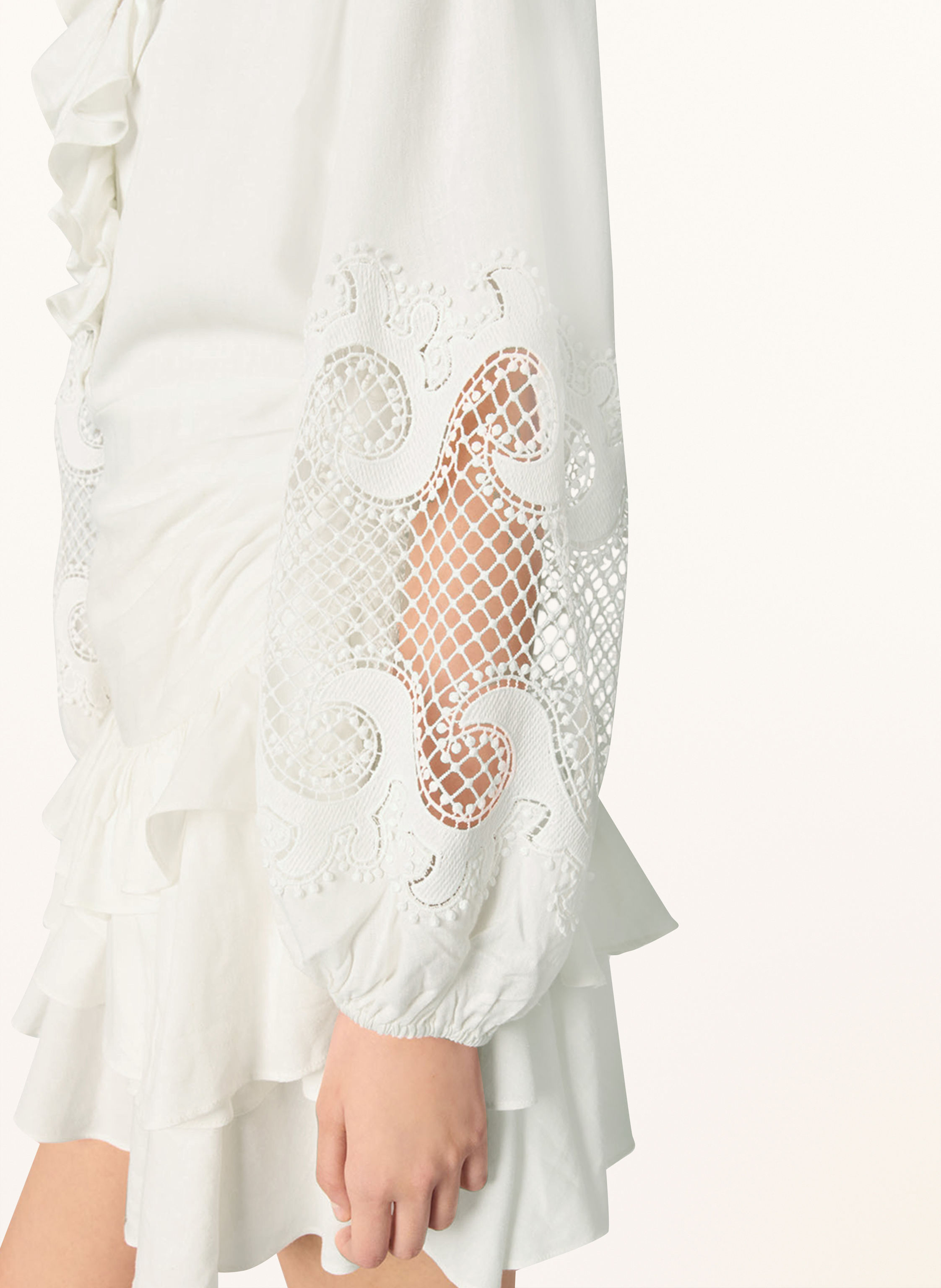 Thumbnail - Maje Kleid Mit Volants Und Lochspitze weiss
