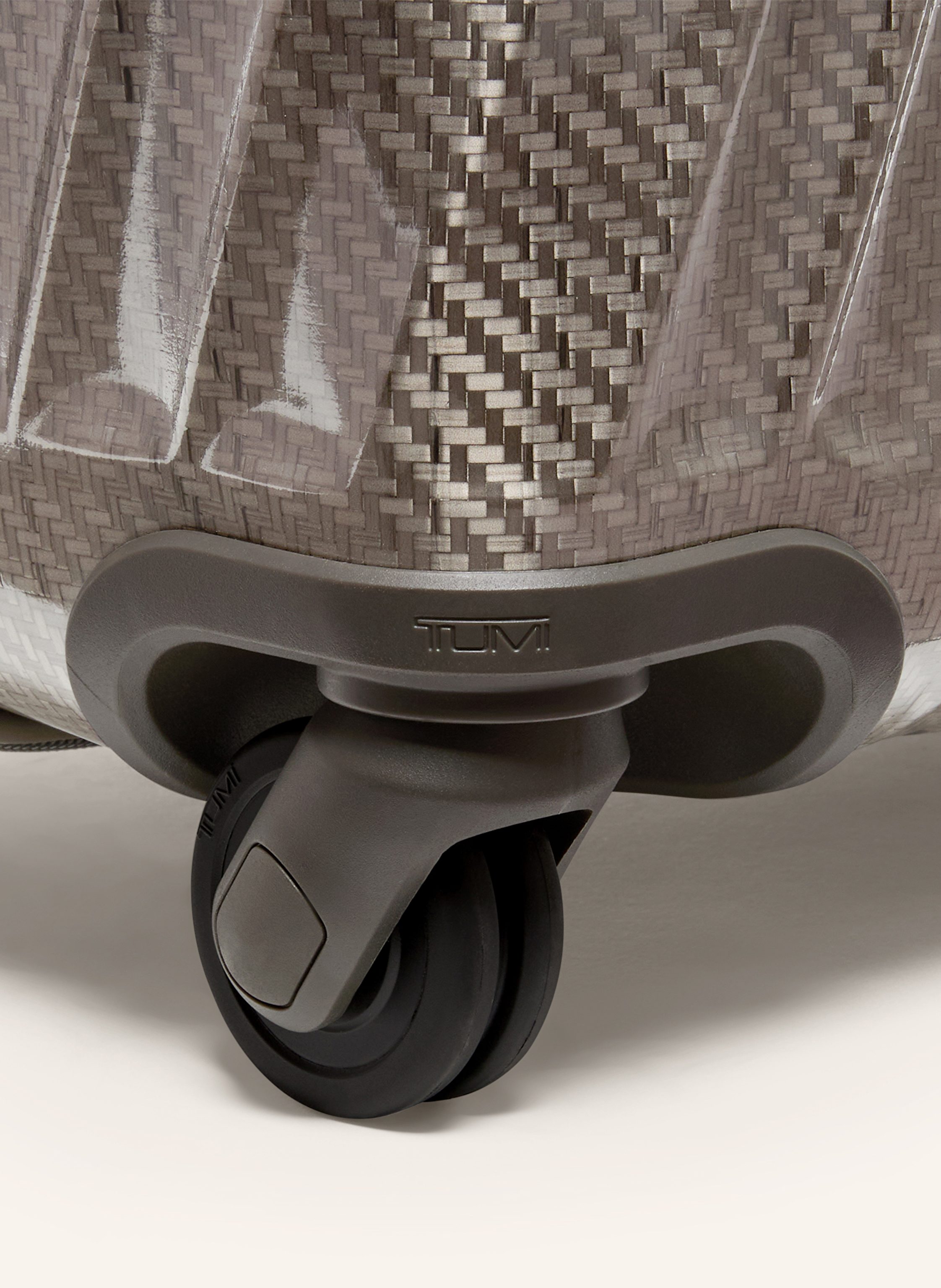 Thumbnail - Tumi 19 Degree Lite Trolley Short Trip grau