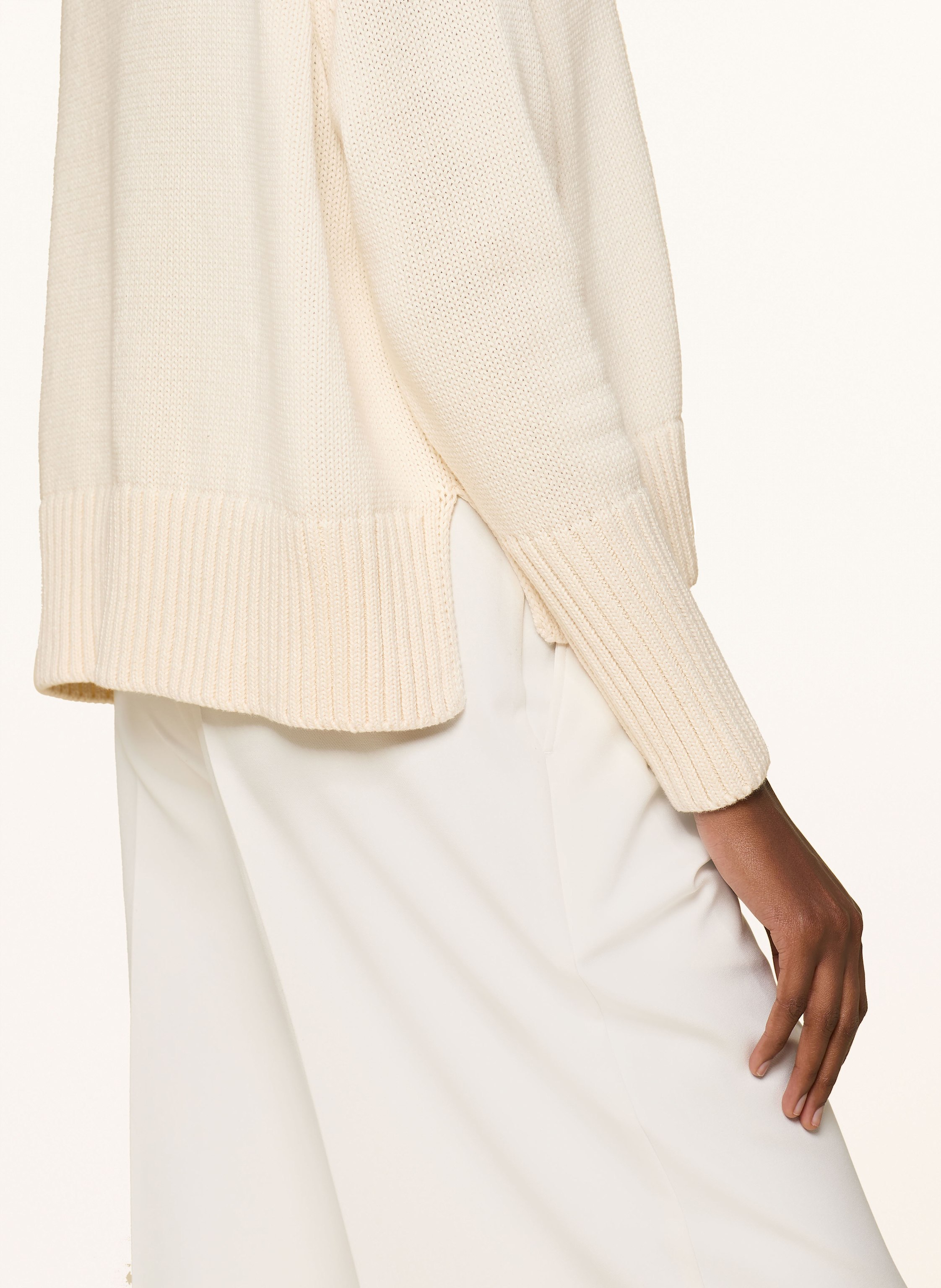 Thumbnail - Closed Pullover weiss
