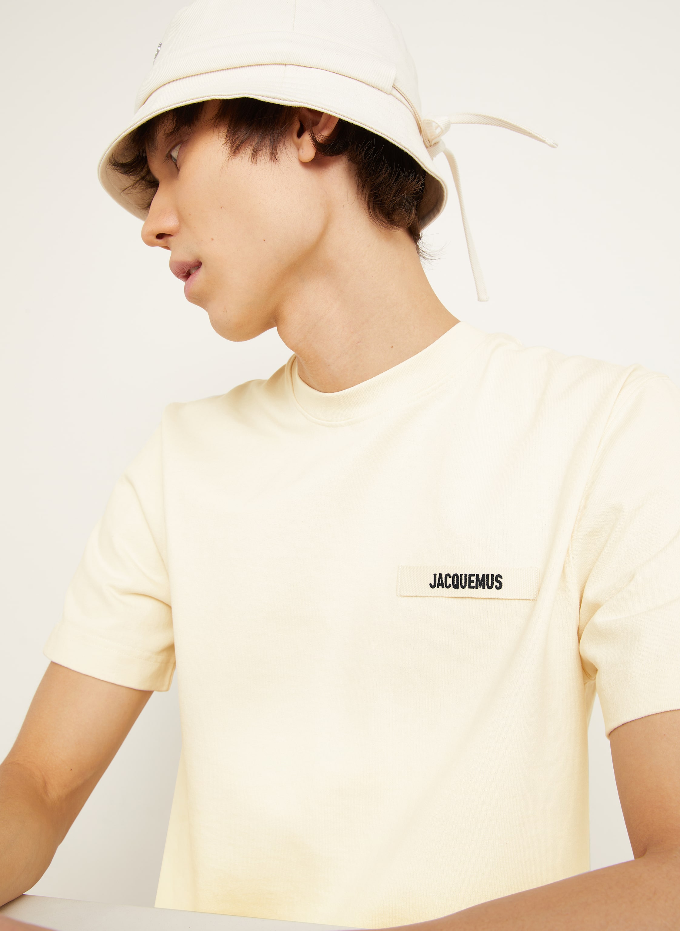 Thumbnail - Jacquemus T-Shirt Le Tshirt Gros Grain beige