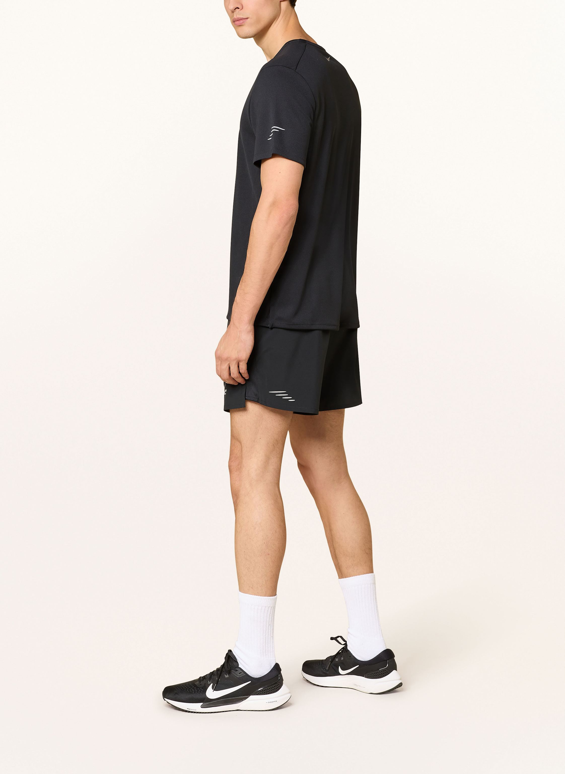 Thumbnail - Nike Laufshorts Challenger Flash schwarz