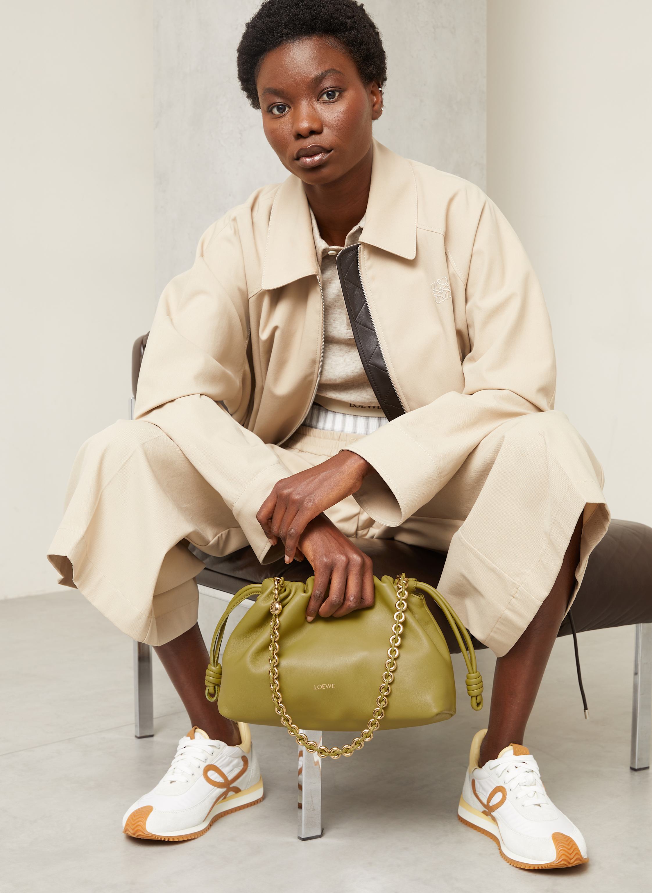 Thumbnail - Loewe Clutch Flamenco gruen