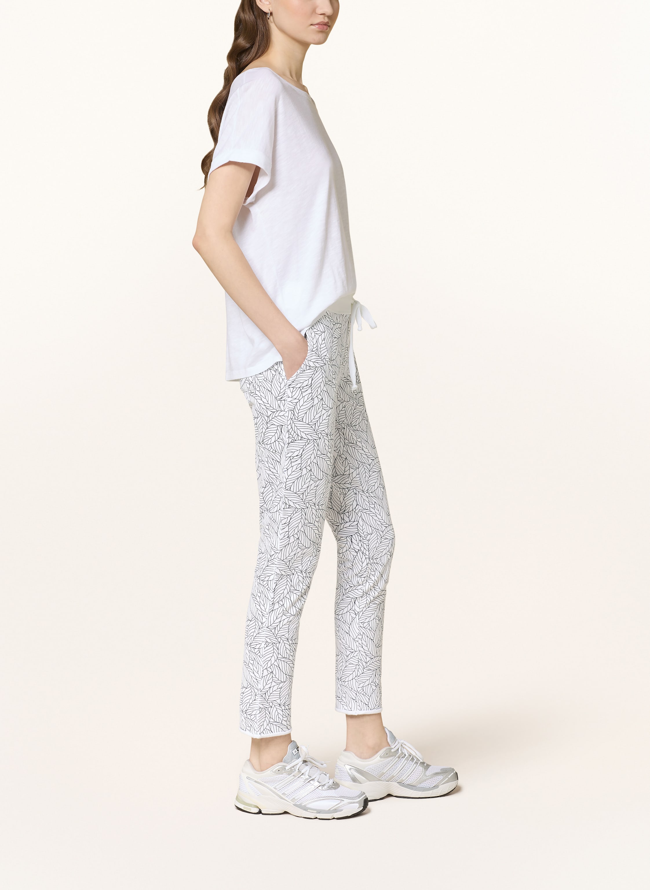 Thumbnail - Juvia Sweatpants Smilla weiss
