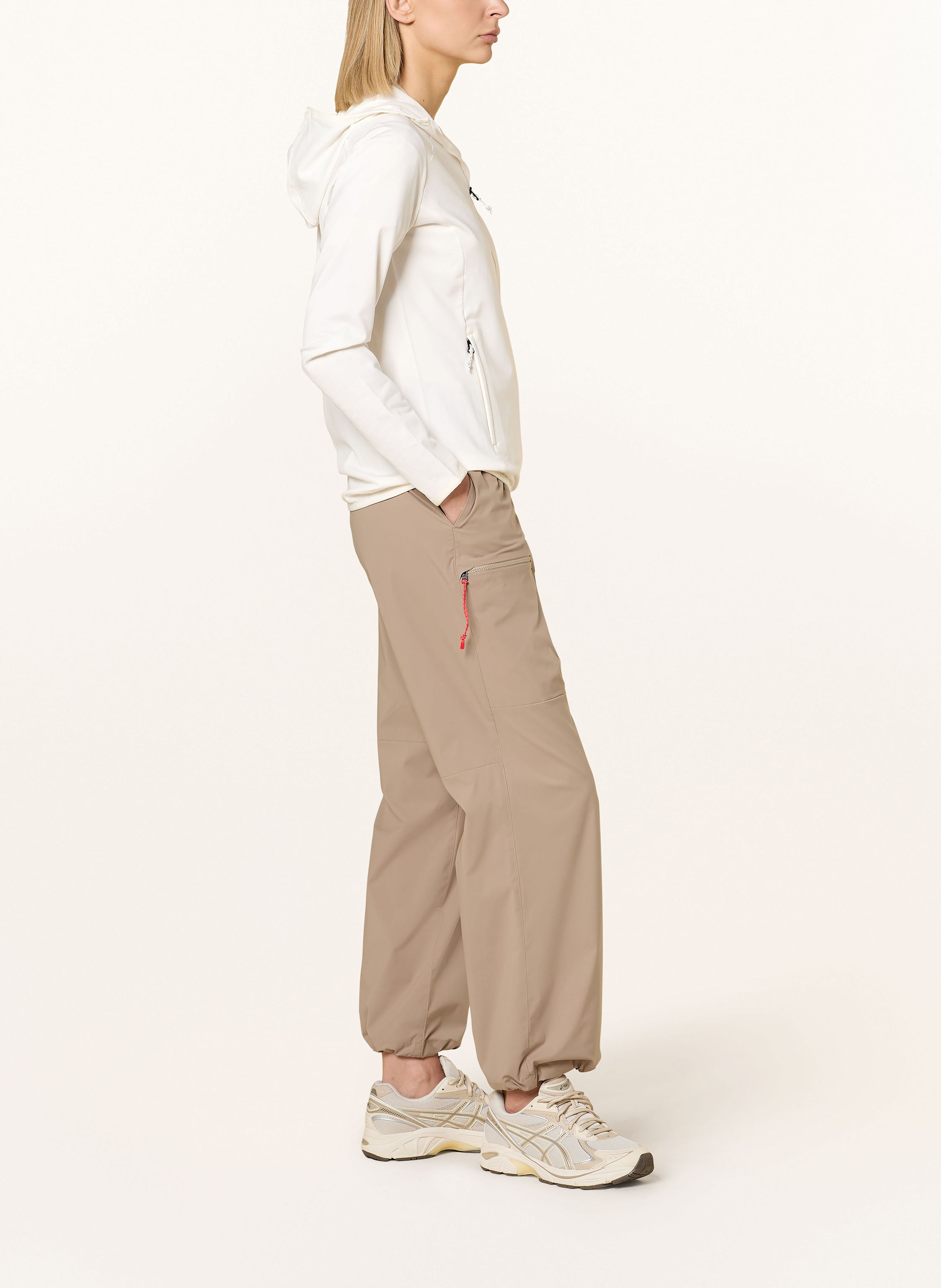 Thumbnail - Peak Performance Midlayer-Jacke Light weiss