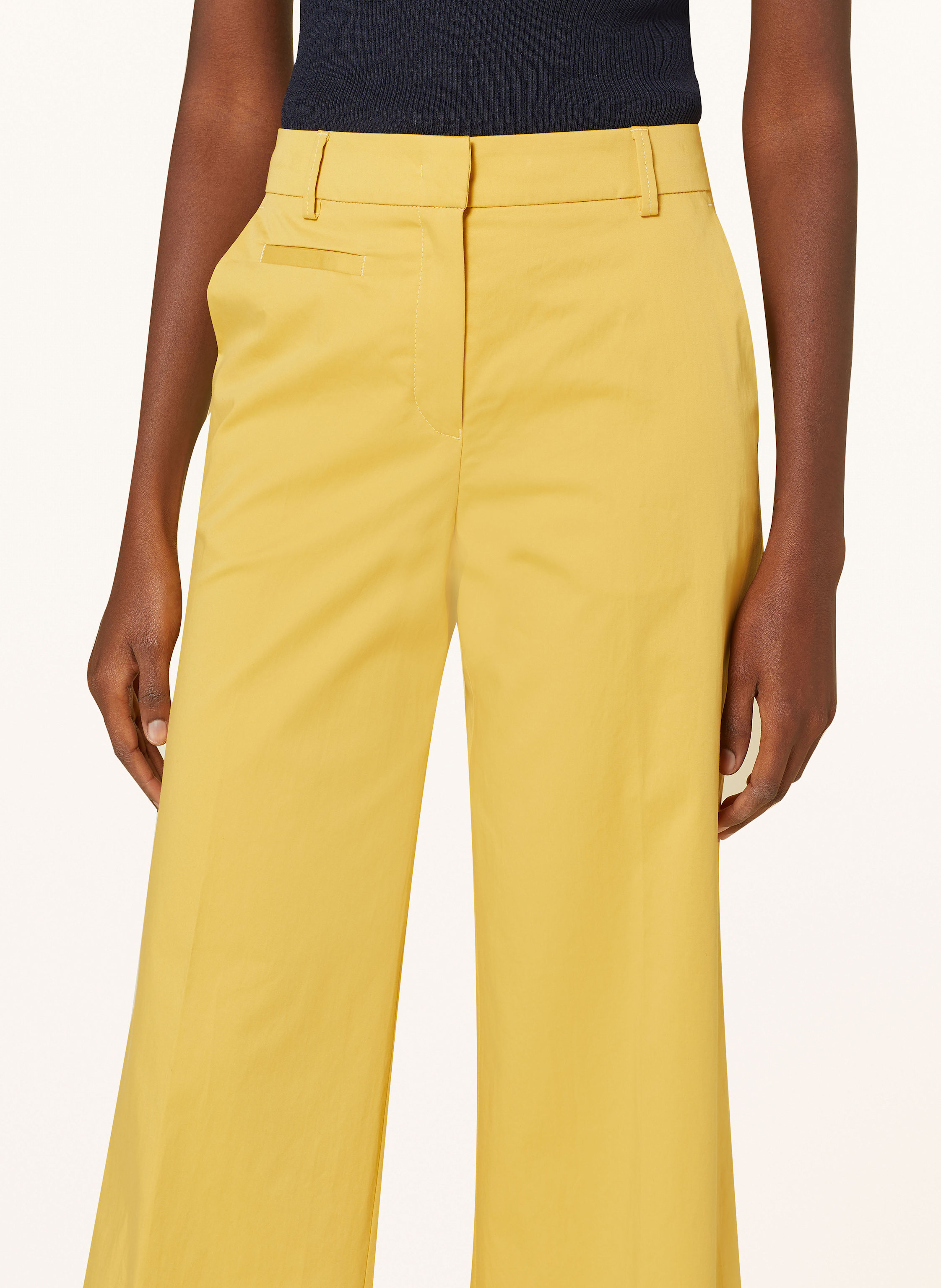 Thumbnail - Pamela Henson Hose gelb