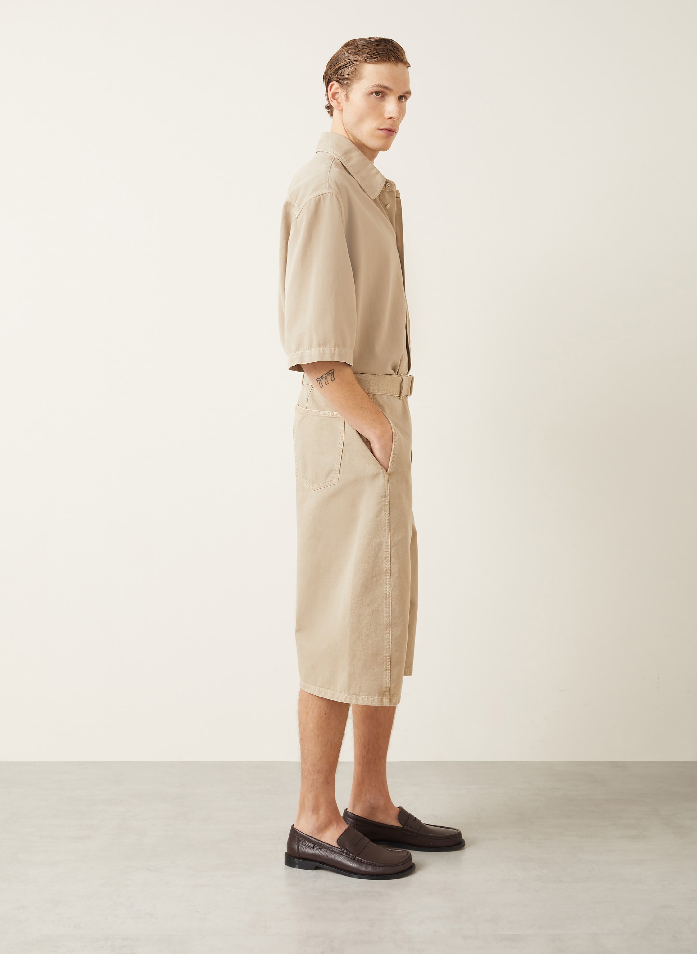 Thumbnail - Lemaire Shorts beige