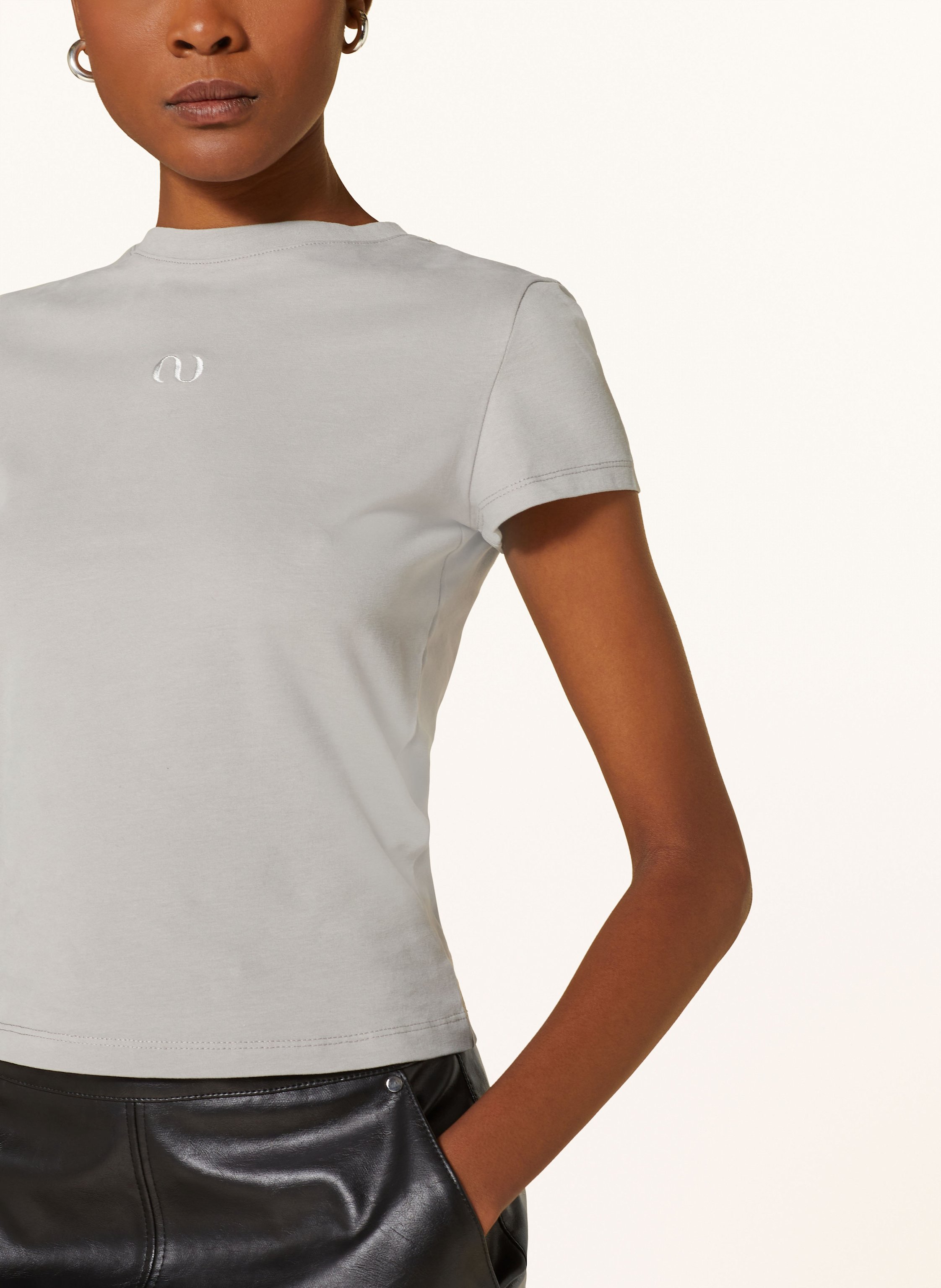 Thumbnail - Leger Studio T-Shirt Franka grau