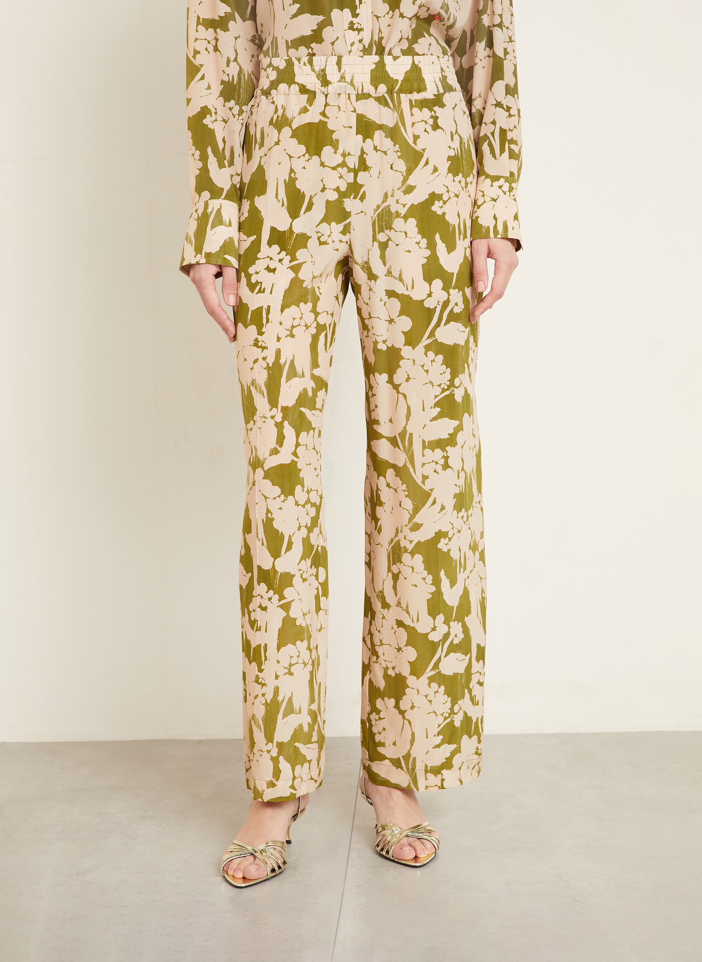 Thumbnail - Victoria Beckham Marlenehose Aus Seide gruen