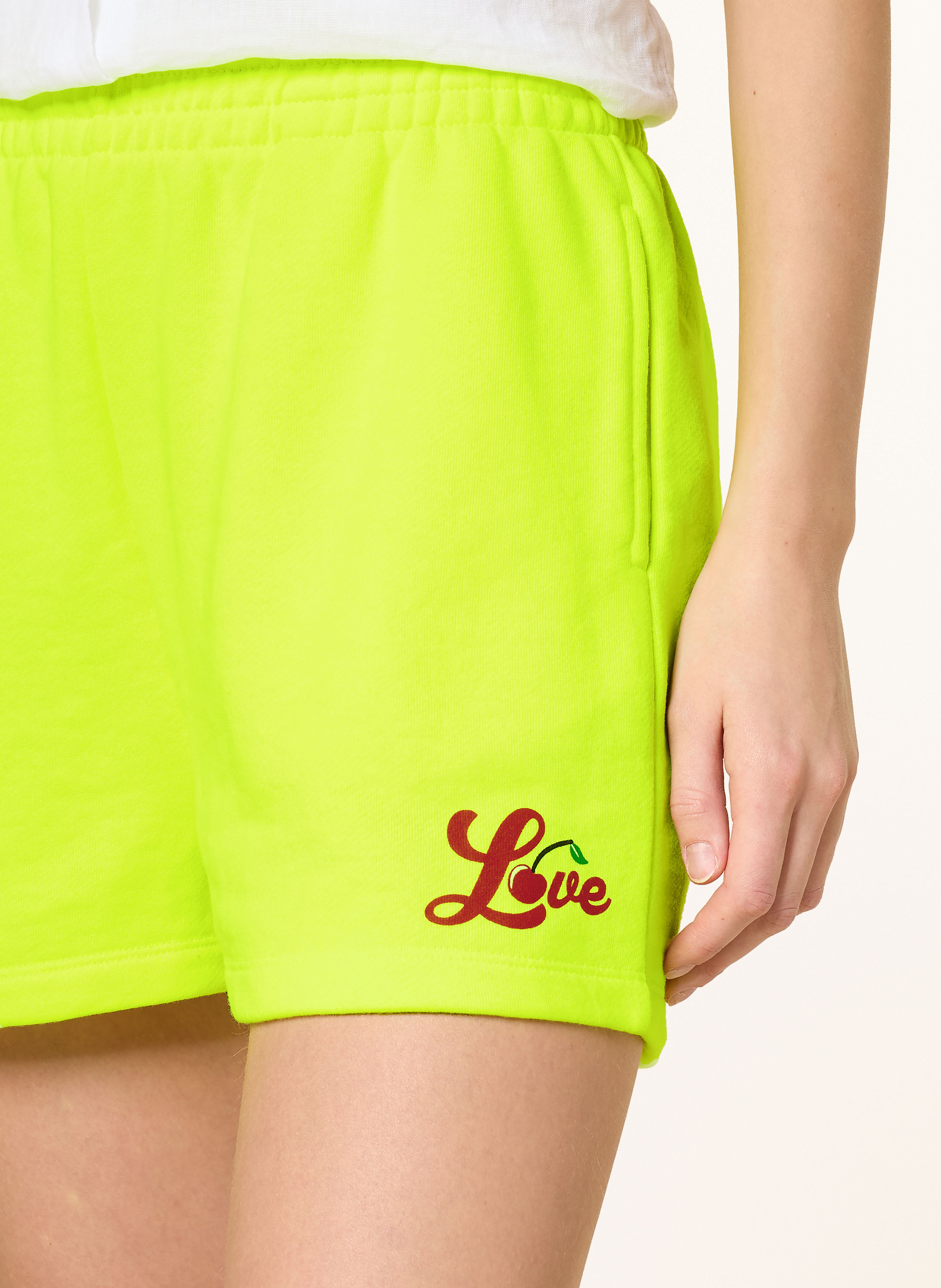 Thumbnail - Miss Goodlife Sweatshorts gelb