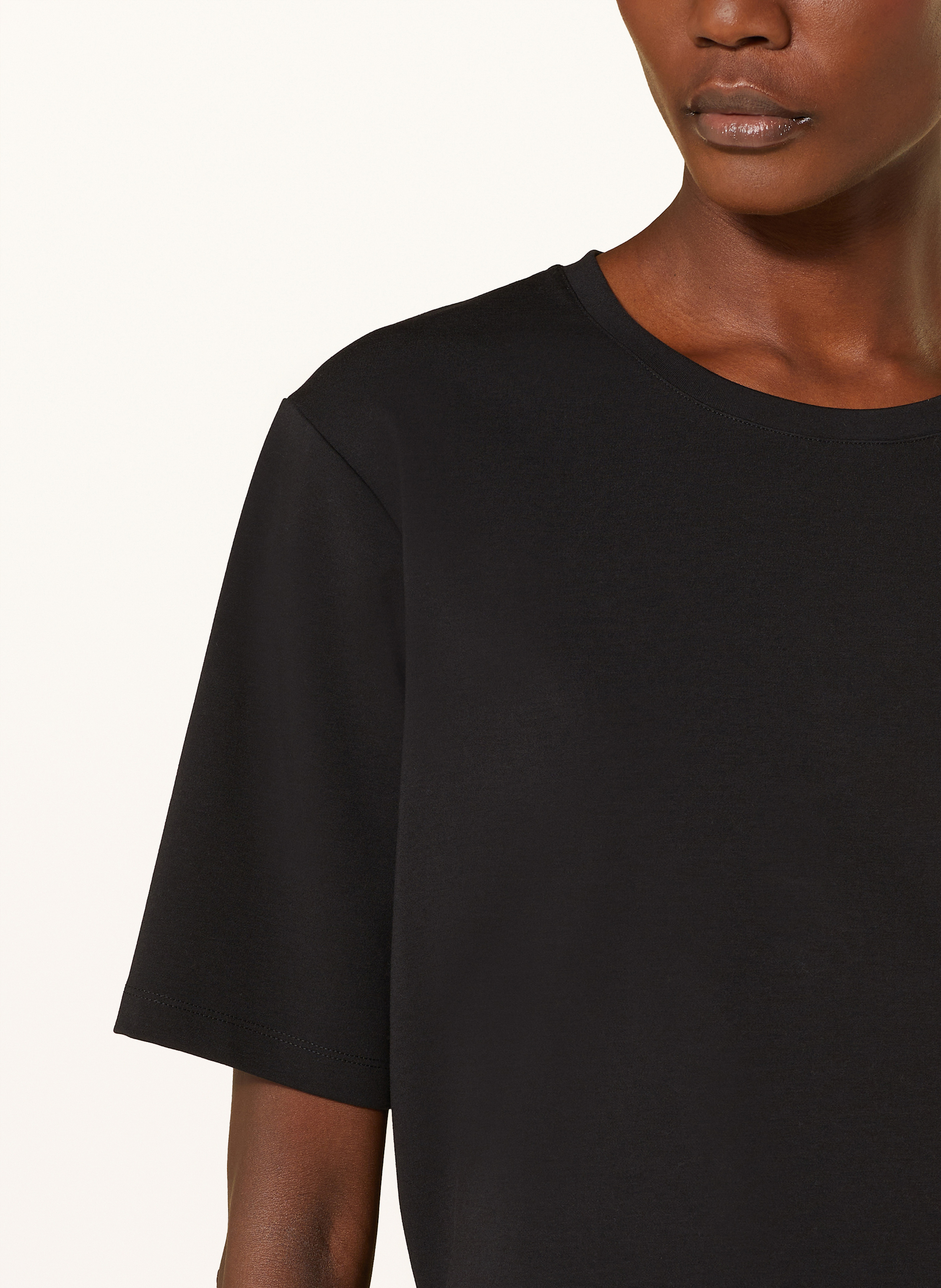 Thumbnail - Marc Cain T-Shirt Im Materialmix schwarz