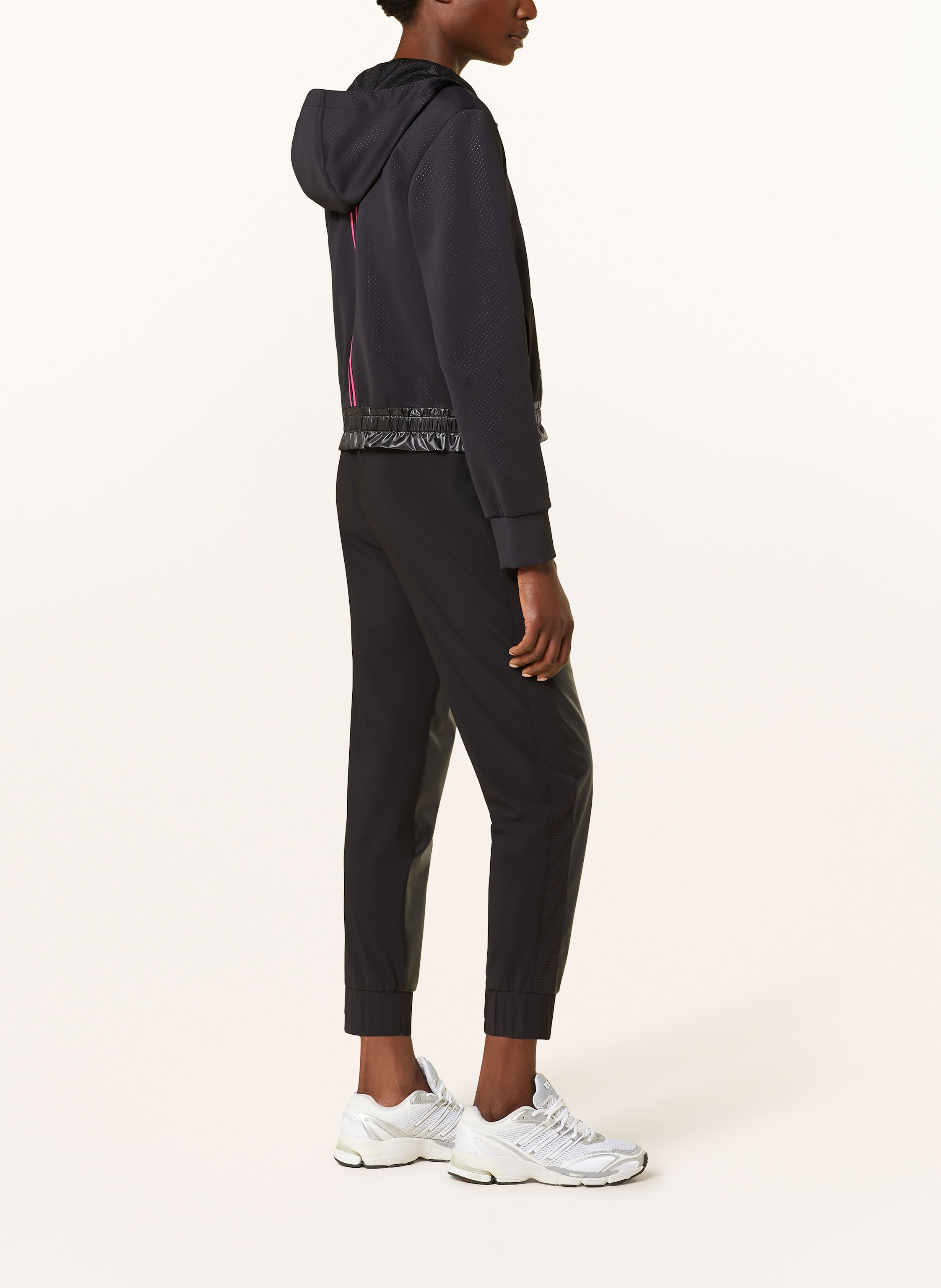 Thumbnail - Marc Cain Sweatjacke Im Materialmix schwarz