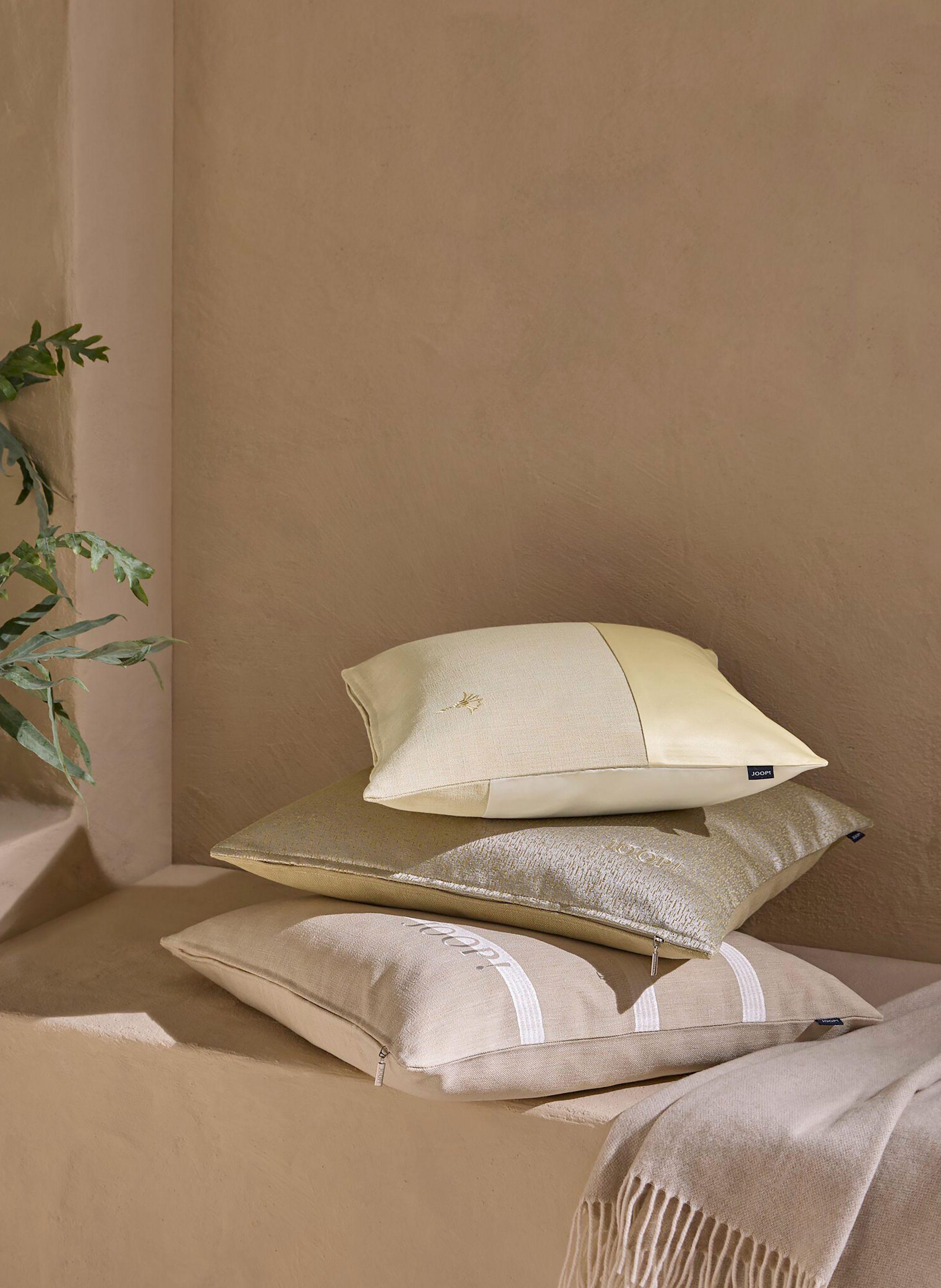 Thumbnail - Joop! Dekokissenhülle J!Split gelb