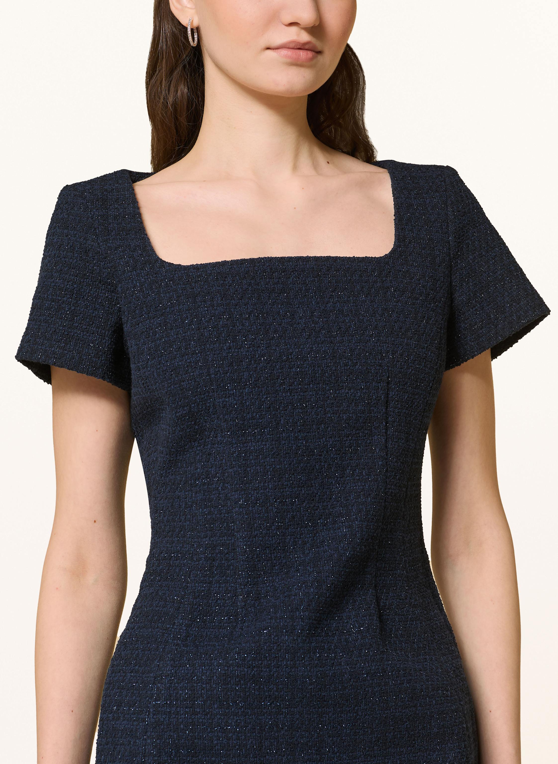 Thumbnail - Maje Bouclé-Kleid Mit Glitzergarn blau