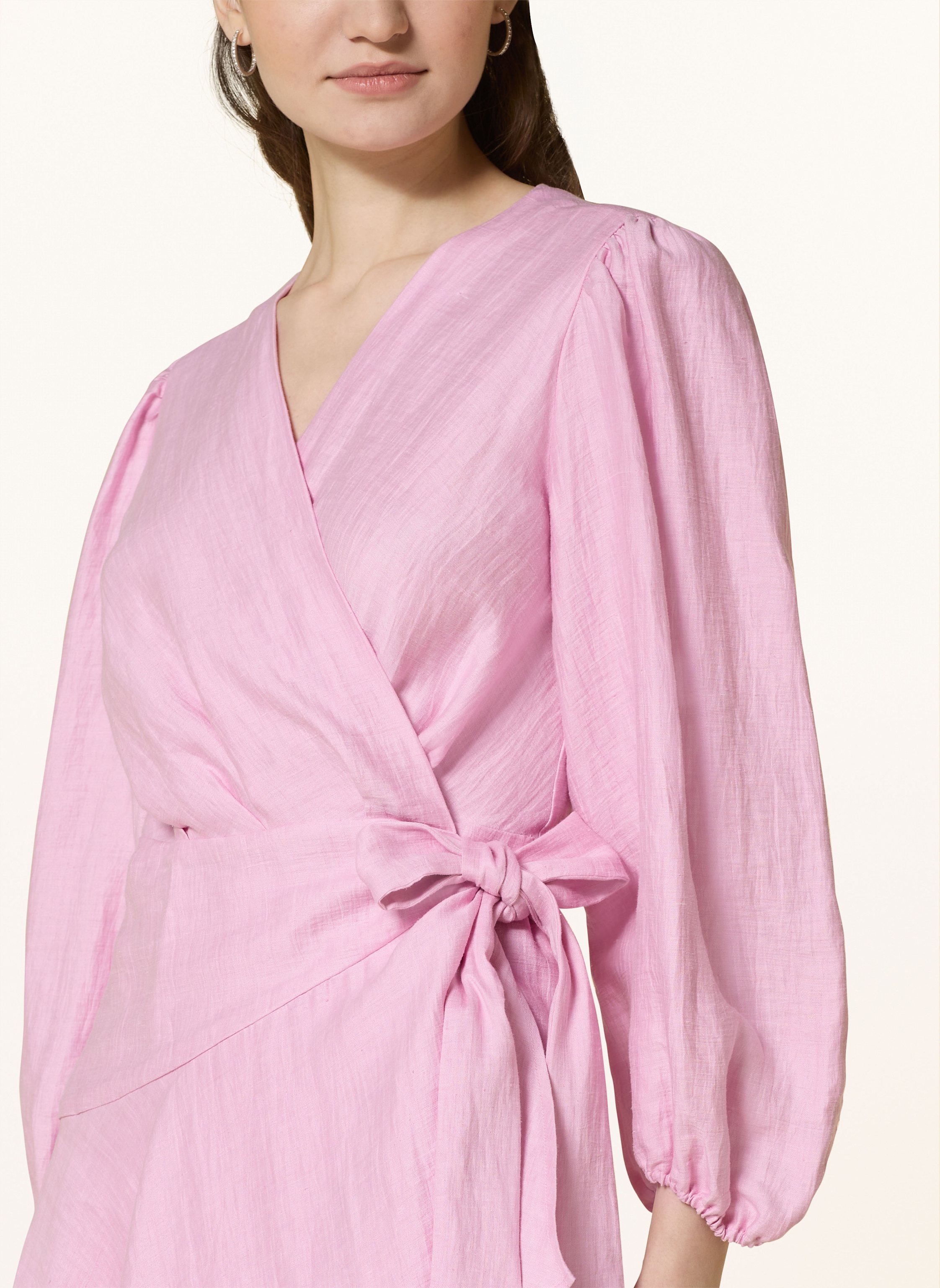Thumbnail - Maje Wickelkleid Aus Leinen rosa