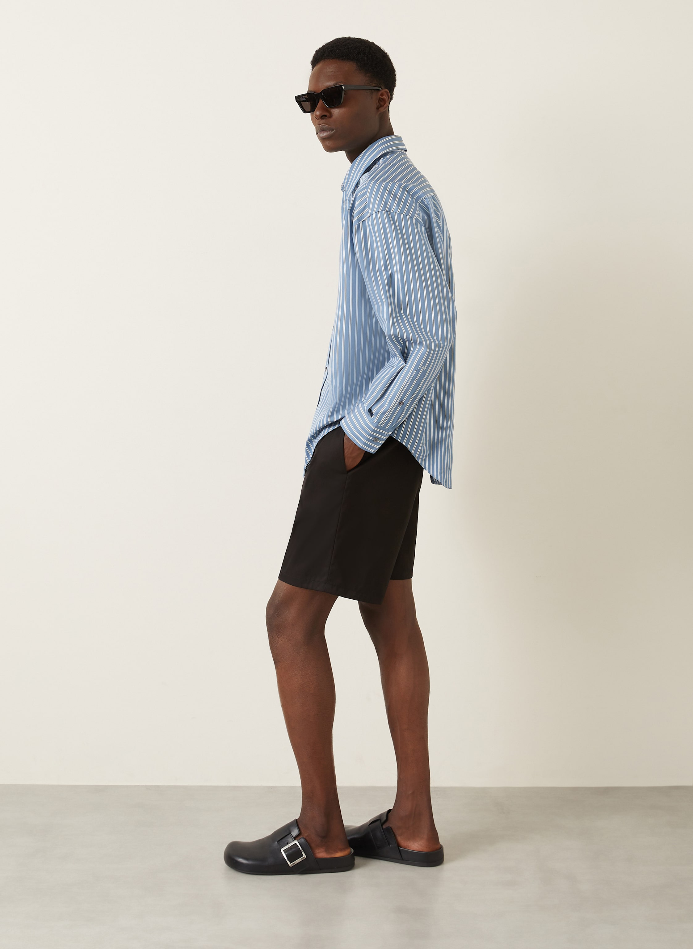 Thumbnail - Ami Paris Shorts schwarz
