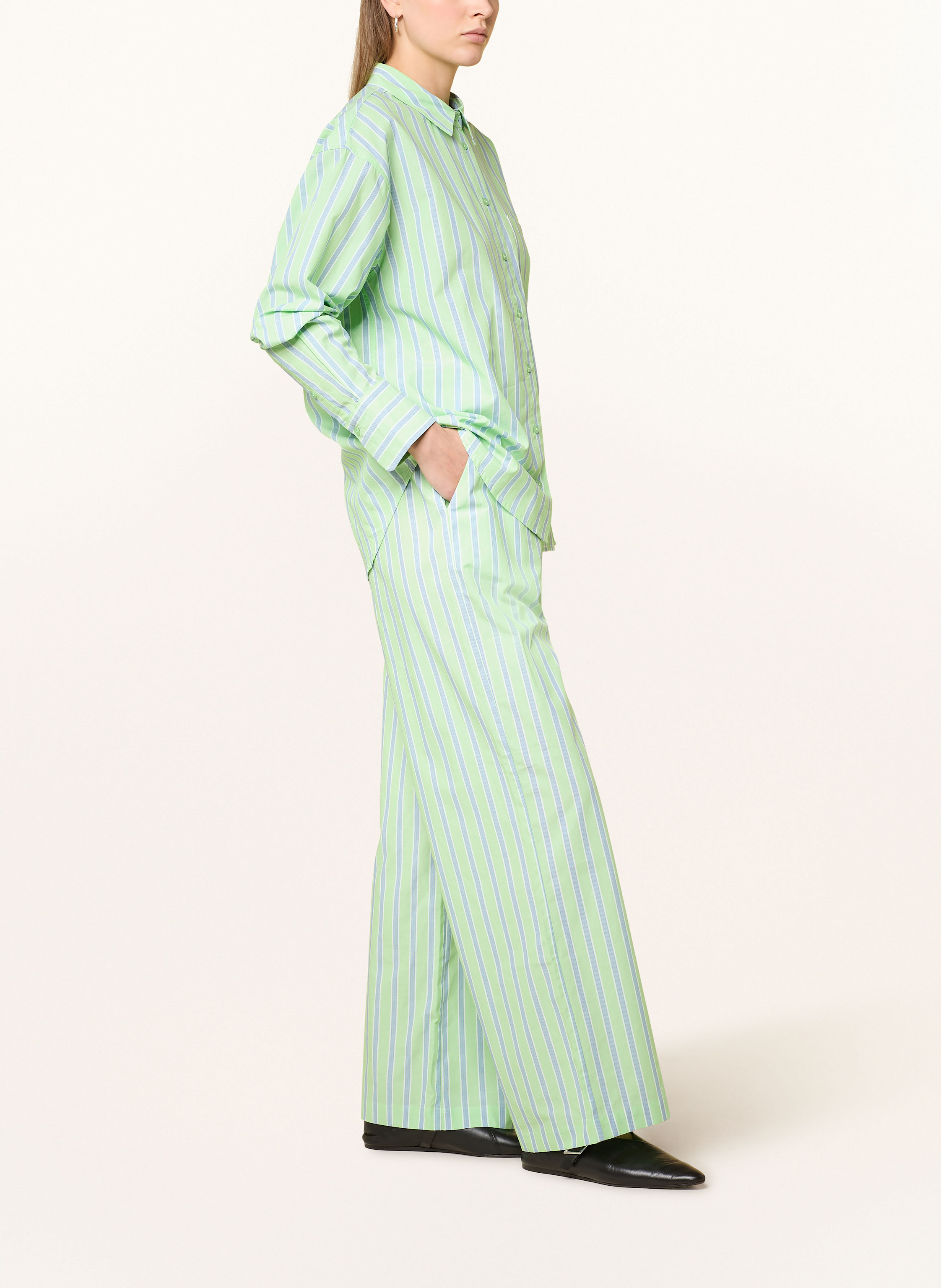 Thumbnail - Darling Harbour Hose gruen