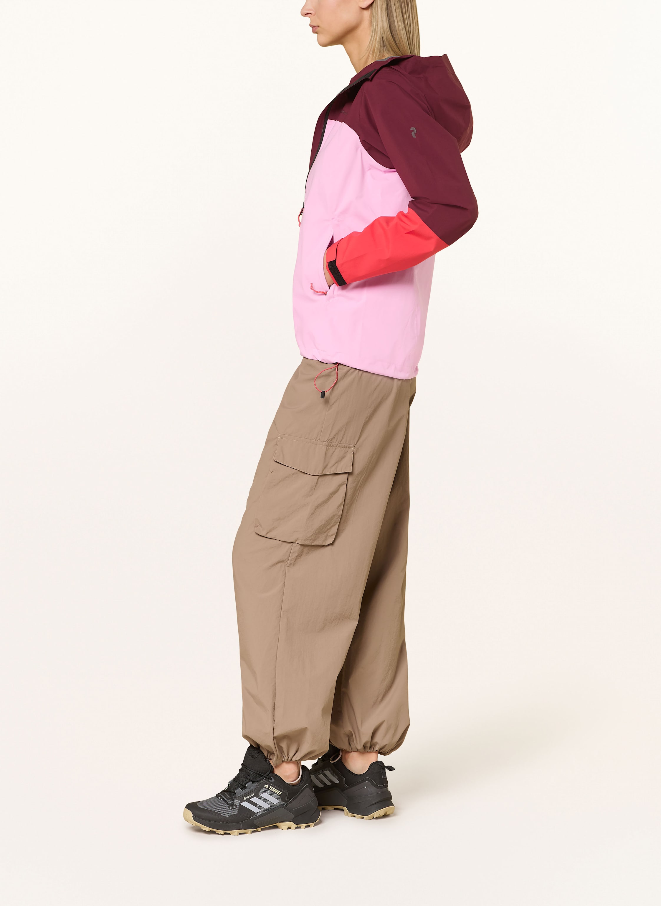 Thumbnail - Peak Performance Funktionsjacke Hipe pink