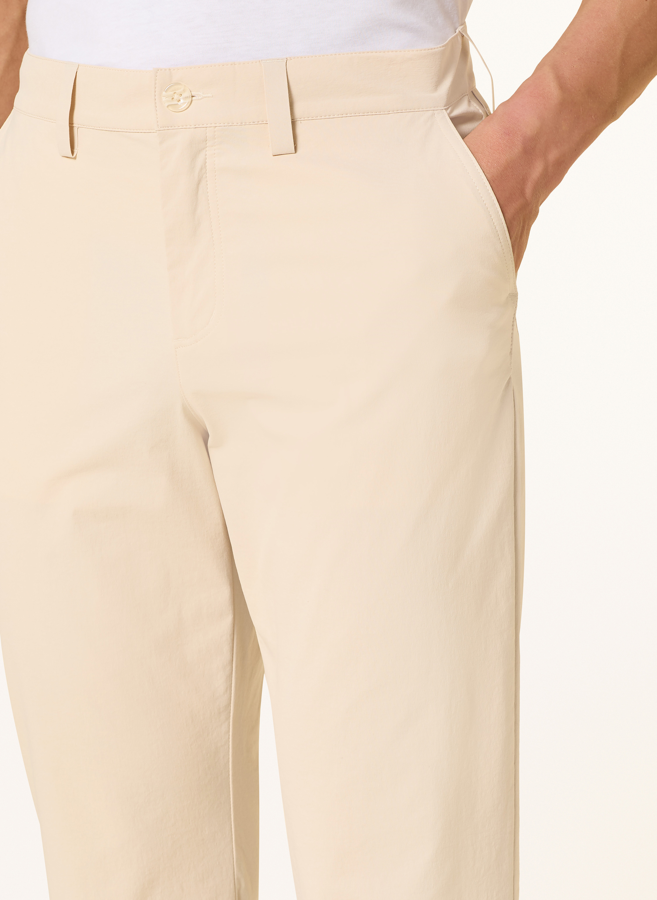 Thumbnail - Peak Performance Chino Tapered Fit beige