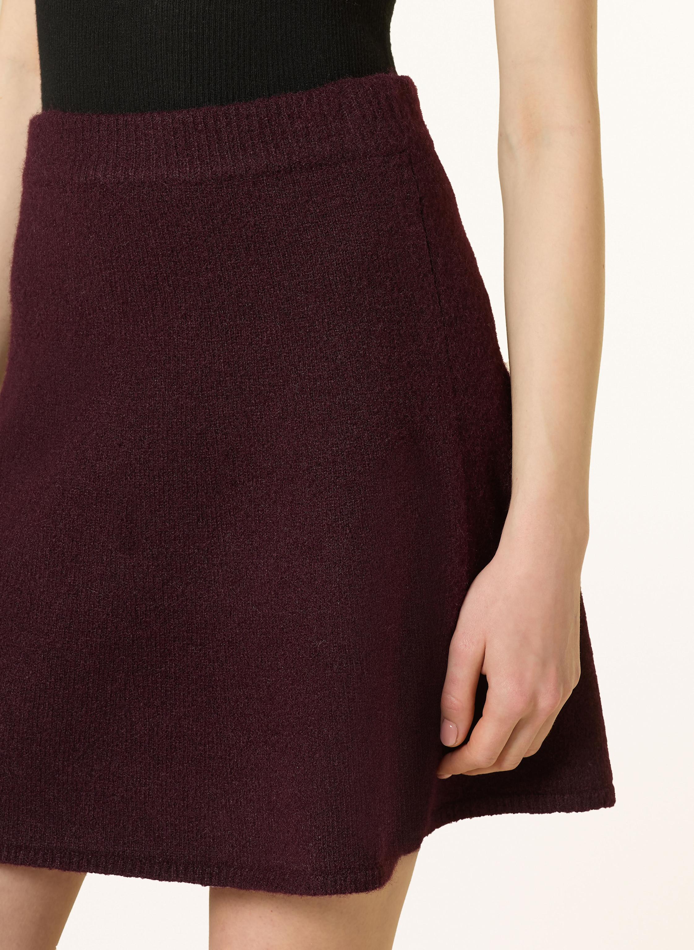 Thumbnail - Neo Noir Rock Gisa rot