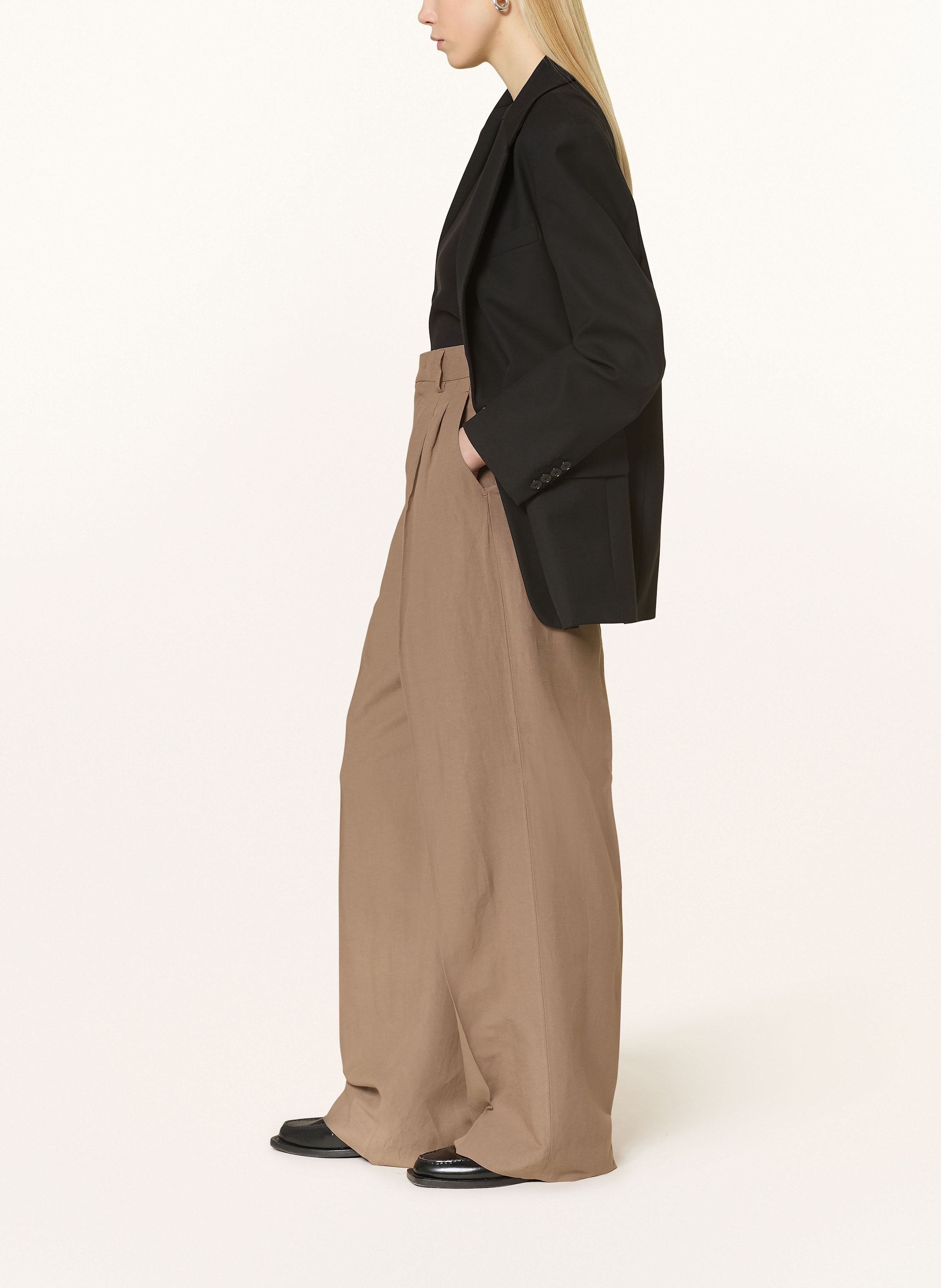 Thumbnail - Rossi Hose Noa Mit Leinen braun