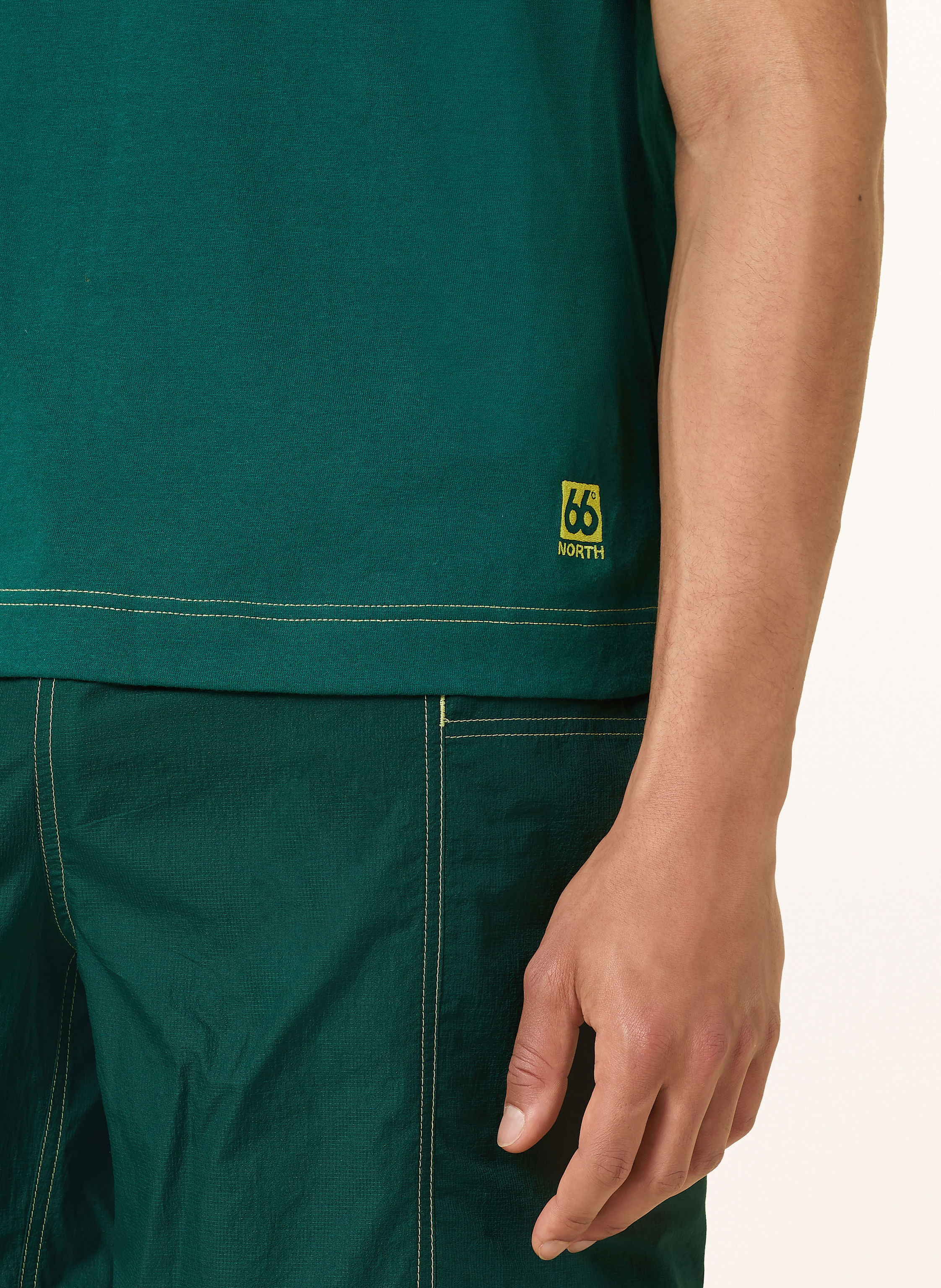 Thumbnail - 66°North T-Shirt Raudasandur gruen