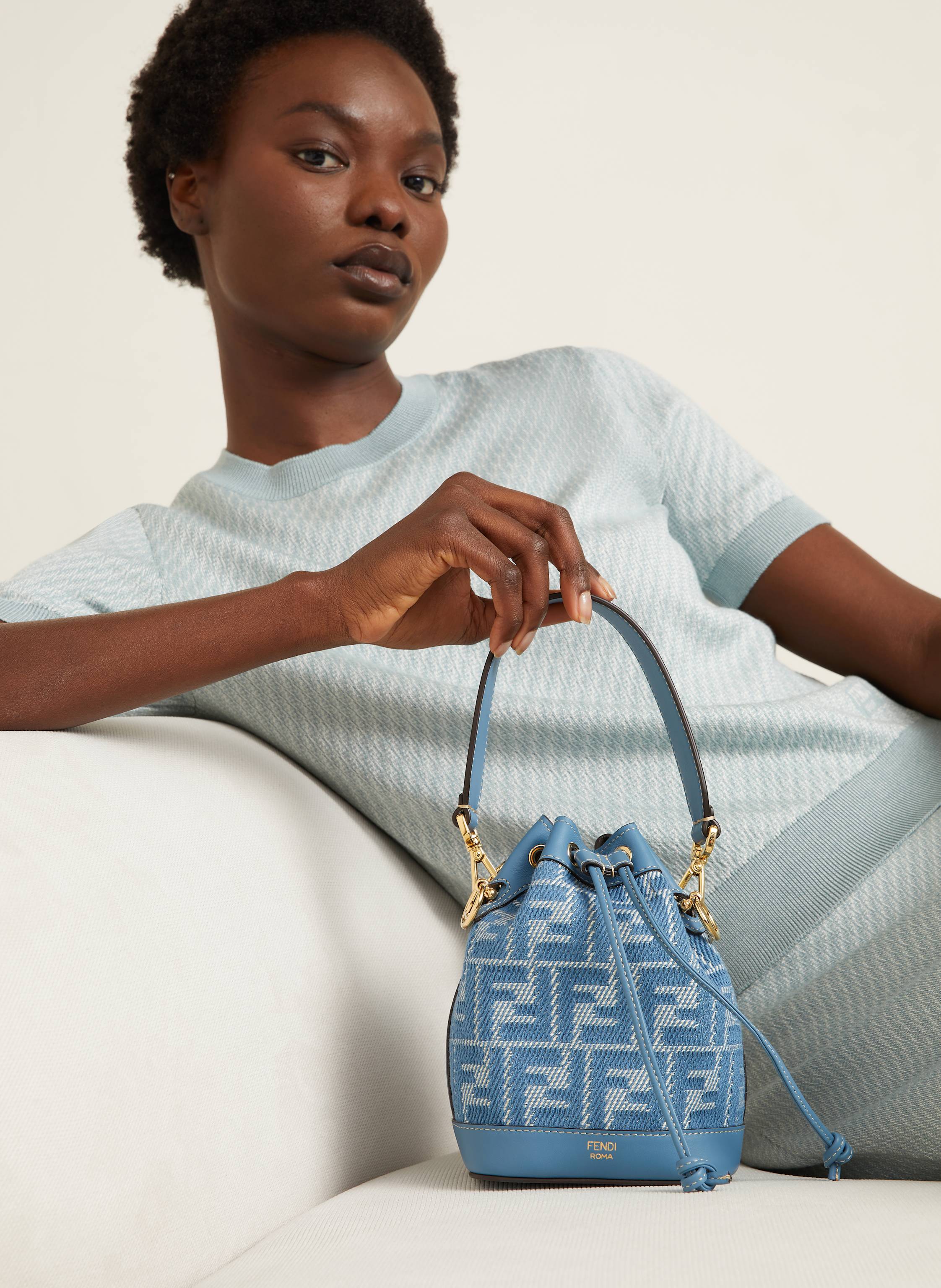 Thumbnail - Fendi Beuteltasche Mon Tresor Mini blau