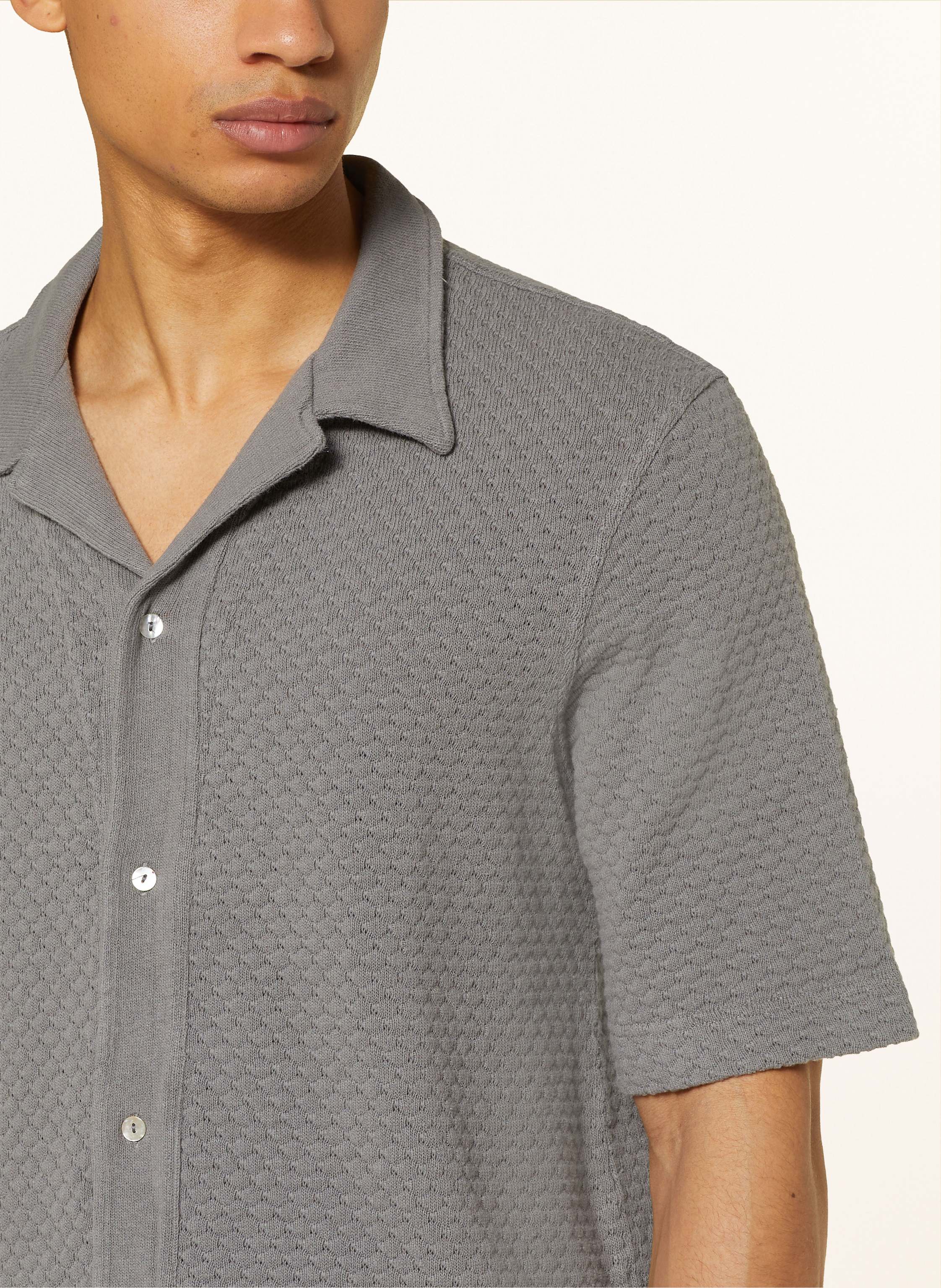 Thumbnail - Officine Générale Strickhemd Kai Regular Fit grau
