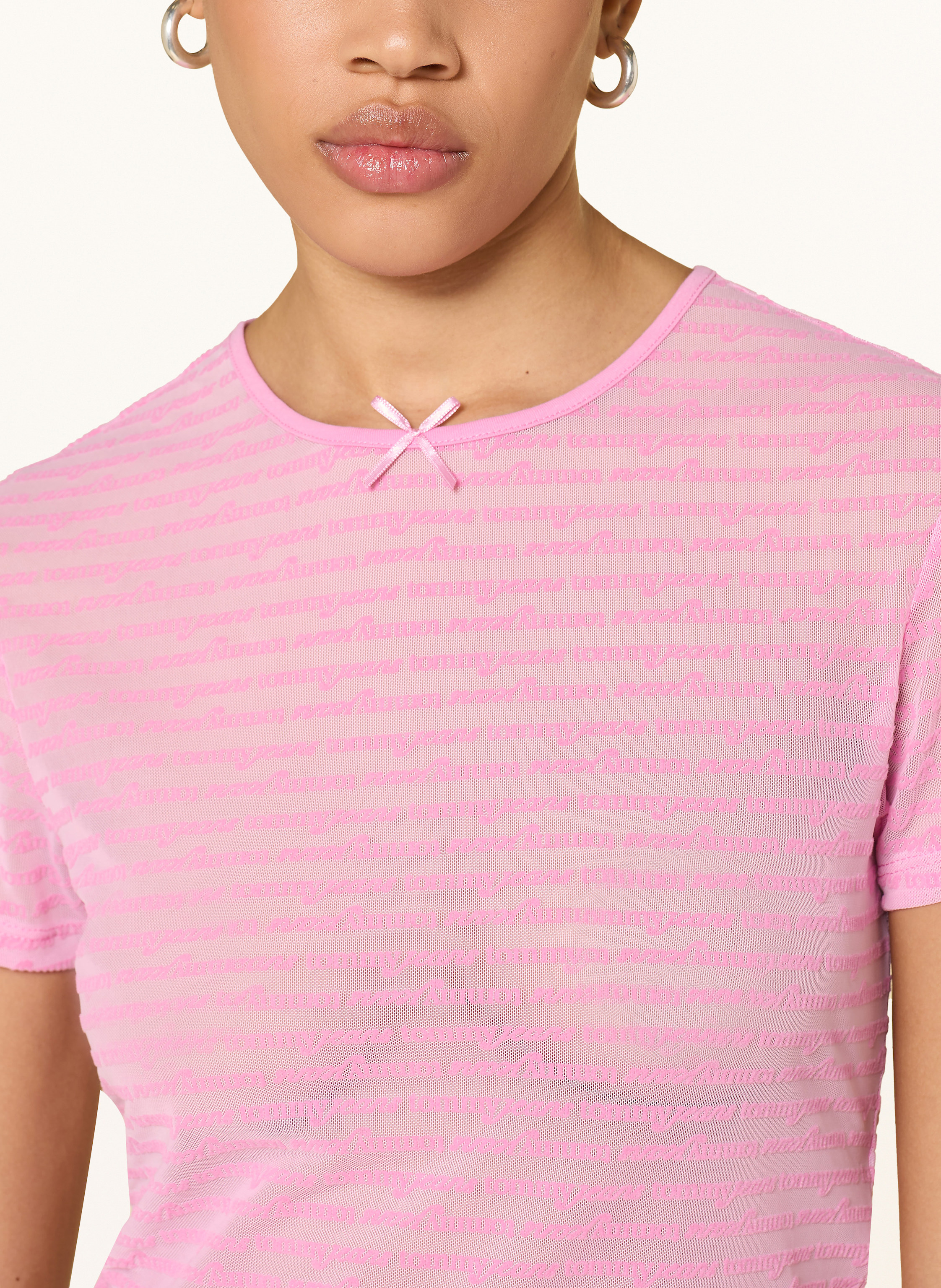 Thumbnail - Tommy Jeans T-Shirt pink