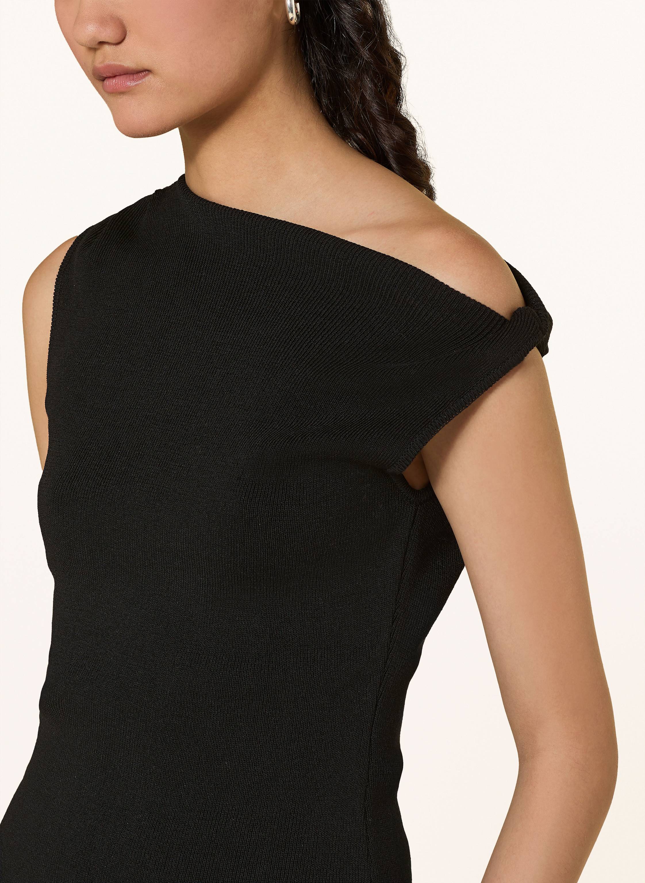Thumbnail - Almada Label Stricktop Ami schwarz