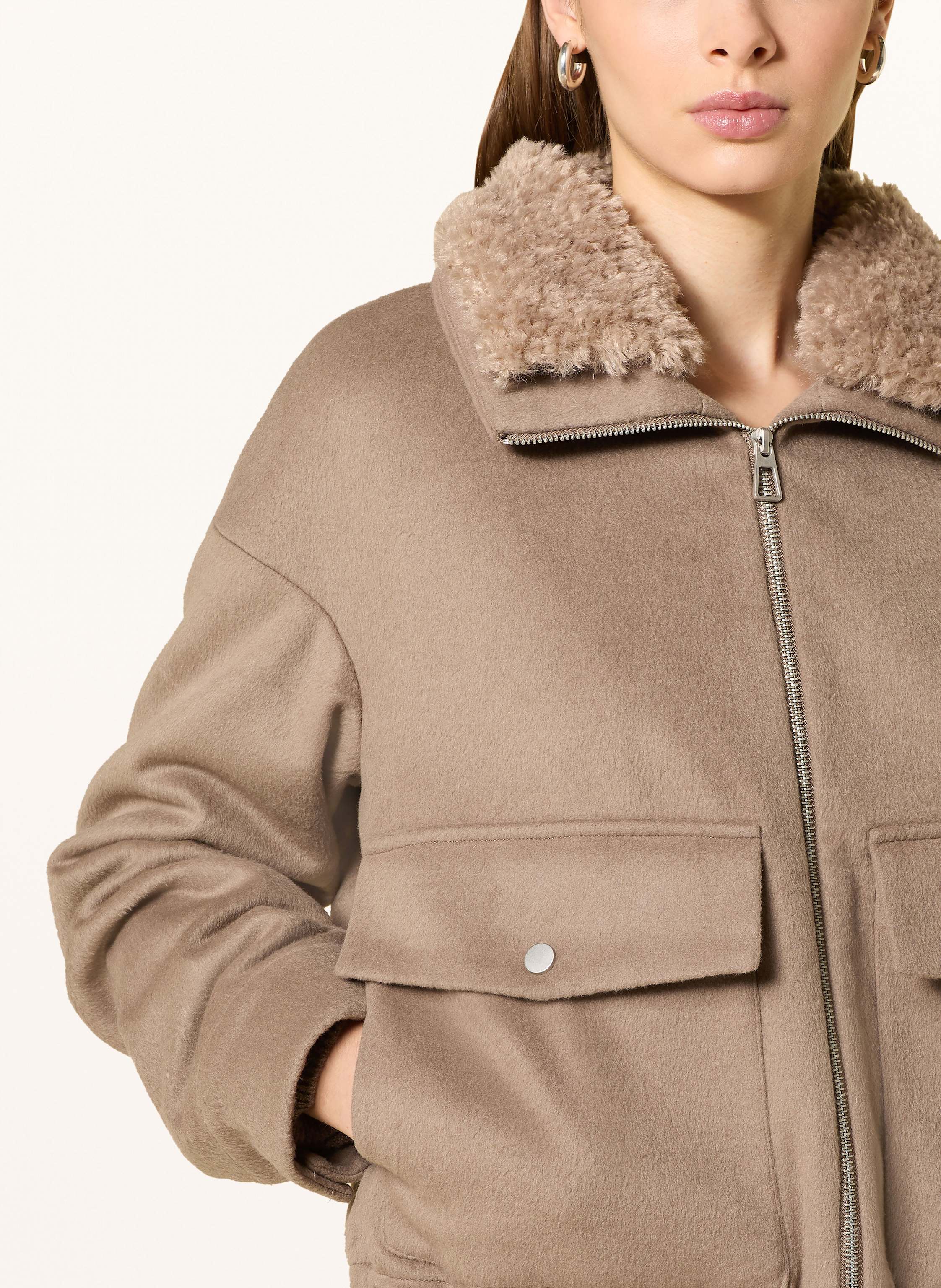 Thumbnail - Darling Harbour Blouson Mit Teddyfell beige