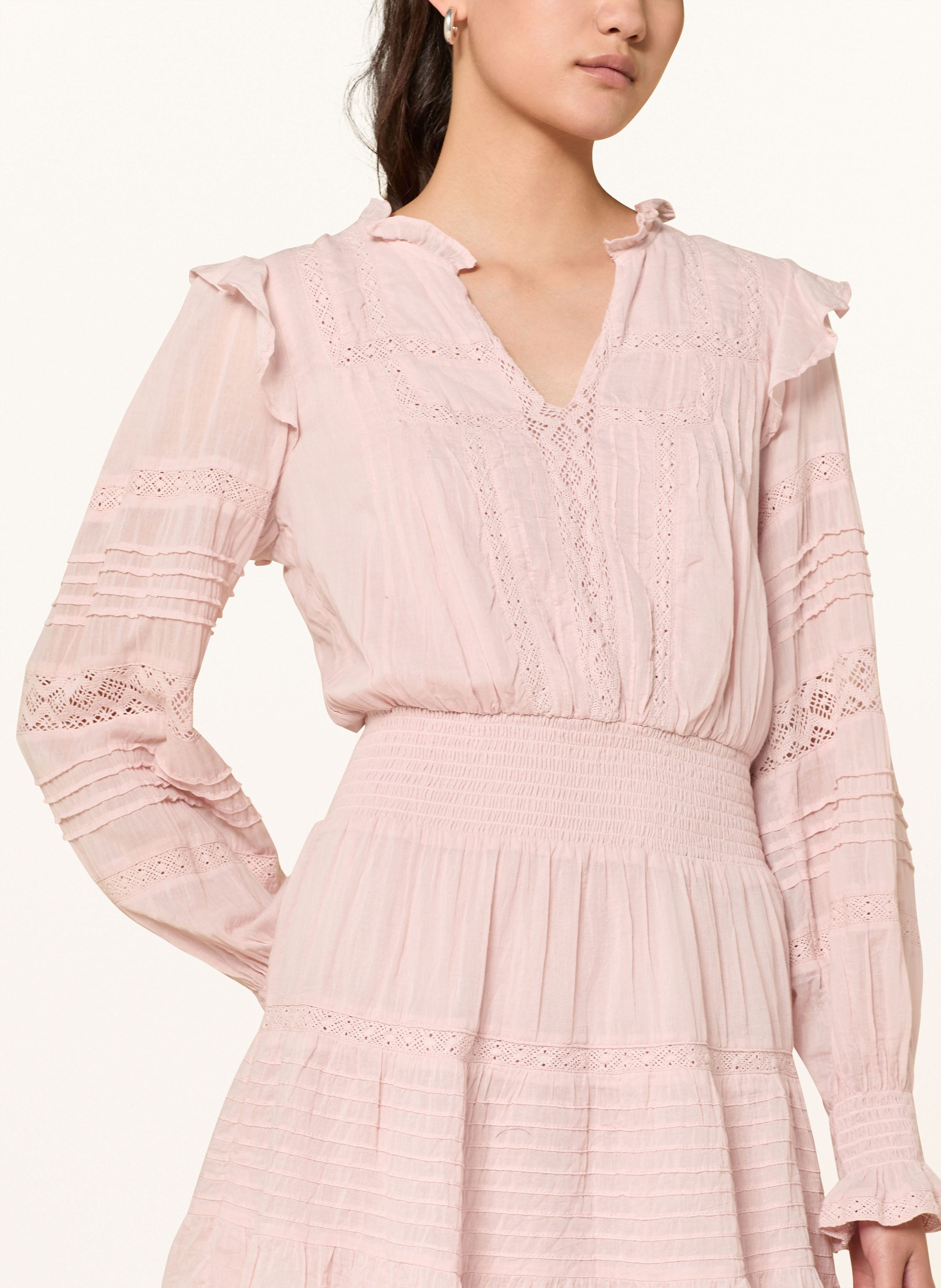 Thumbnail - Neo Noir Kleid Aran Mit Spitze Und Rüschen rosa