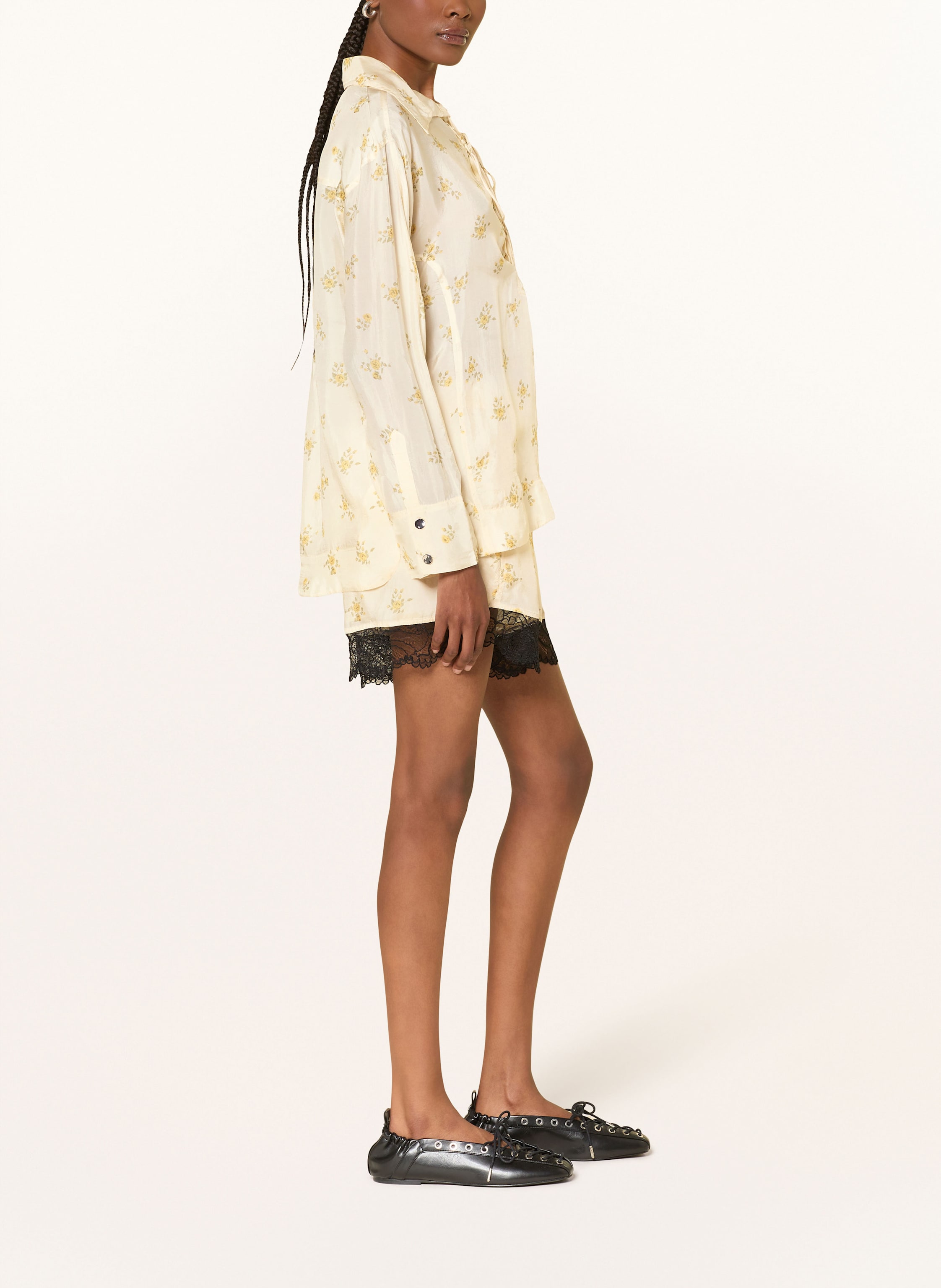 Thumbnail - Ganni Shorts weiss