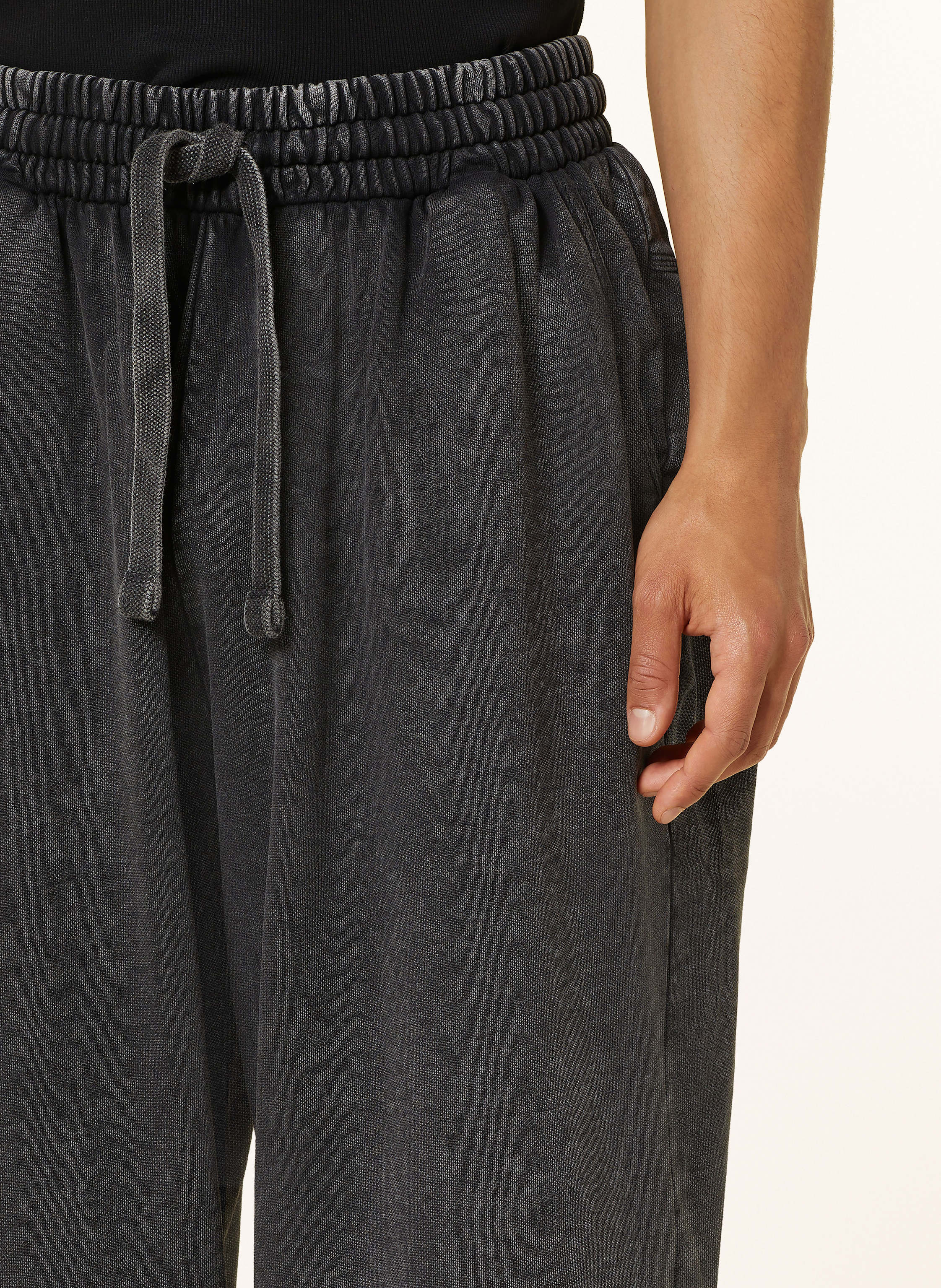 Thumbnail - Hugo Sweatpants Nebutro schwarz