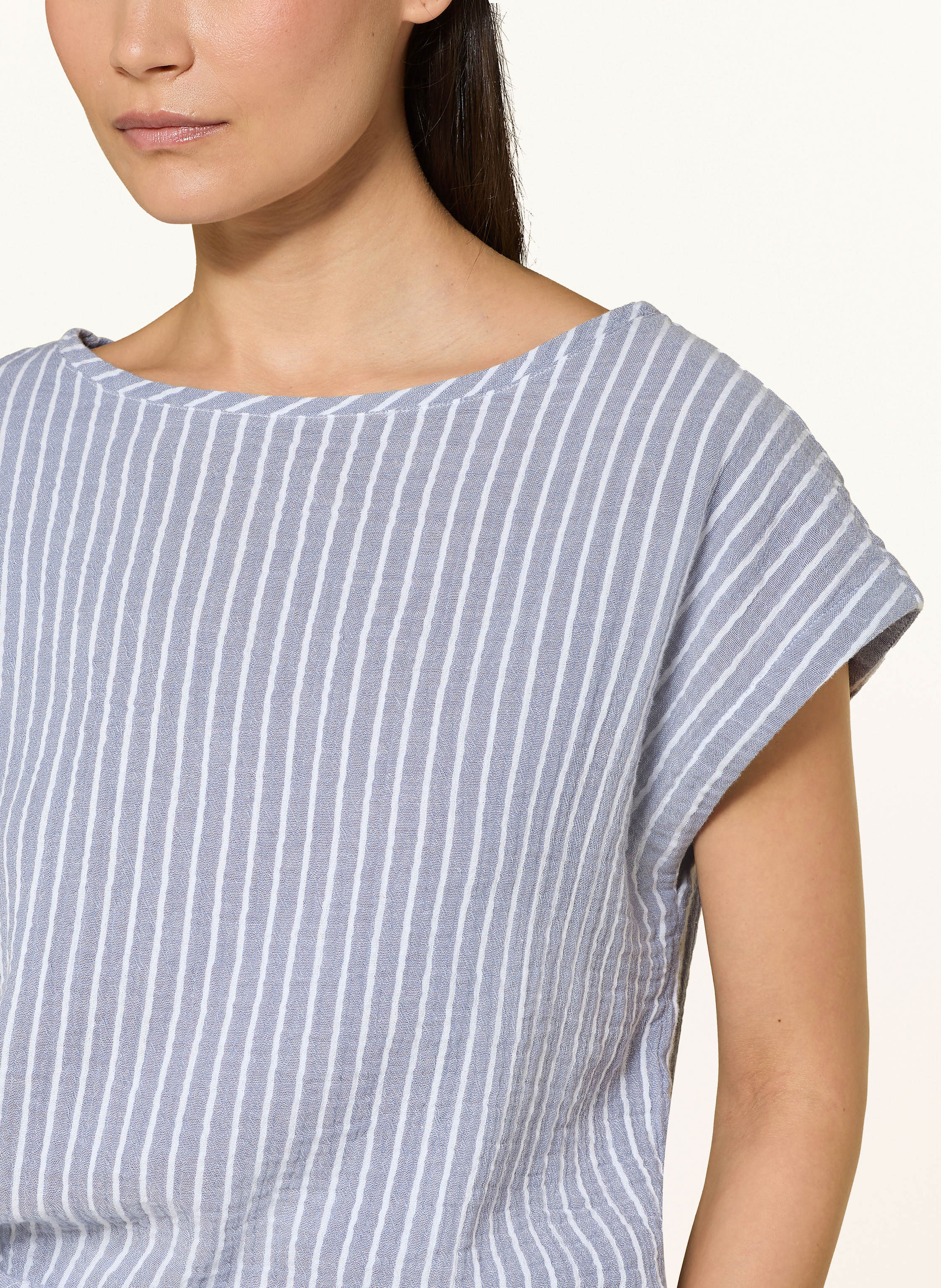 Thumbnail - Juvia T-Shirt Tara Aus Musselin blau