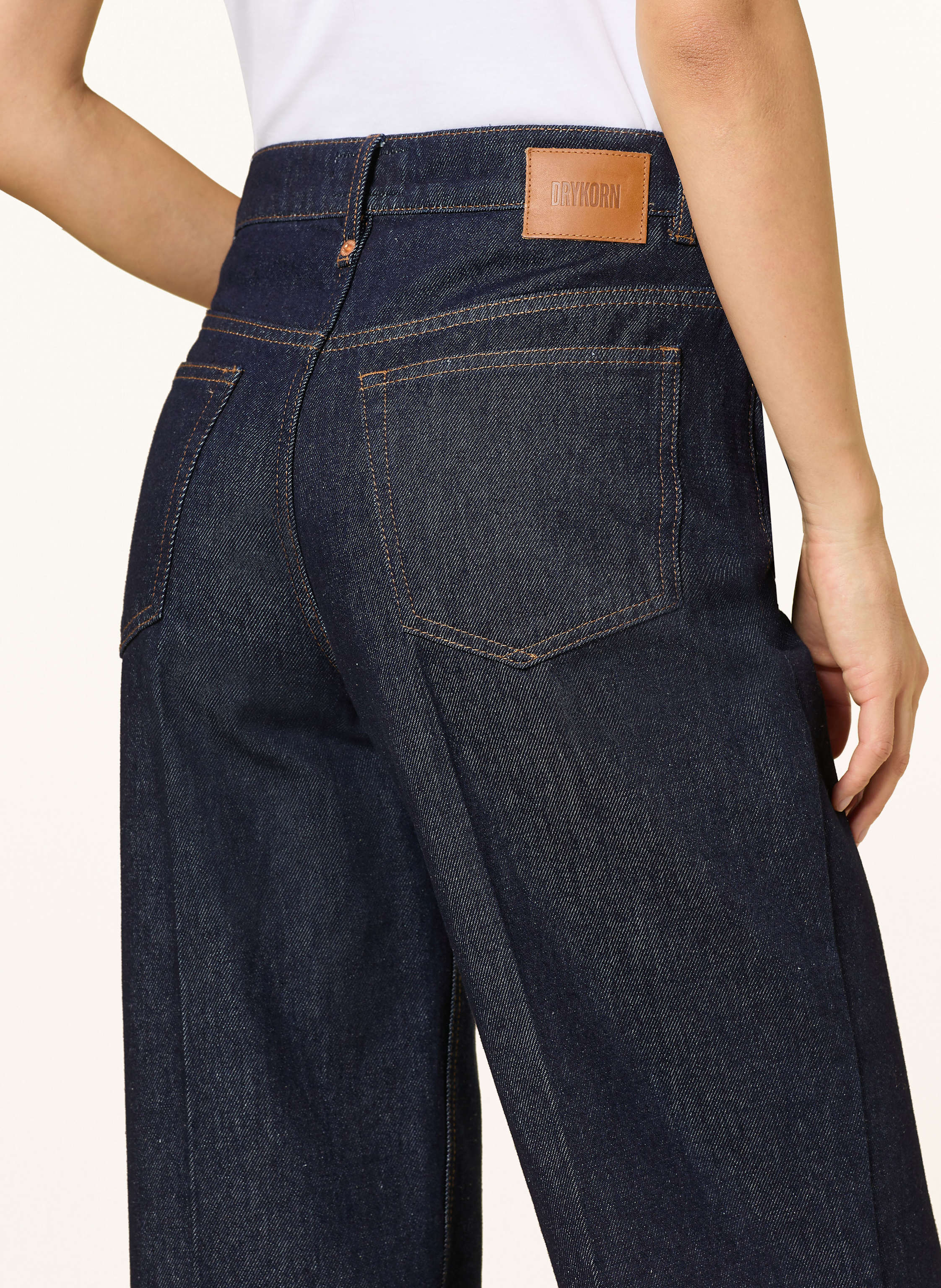 Thumbnail - Drykorn Flared Jeans Retain blau