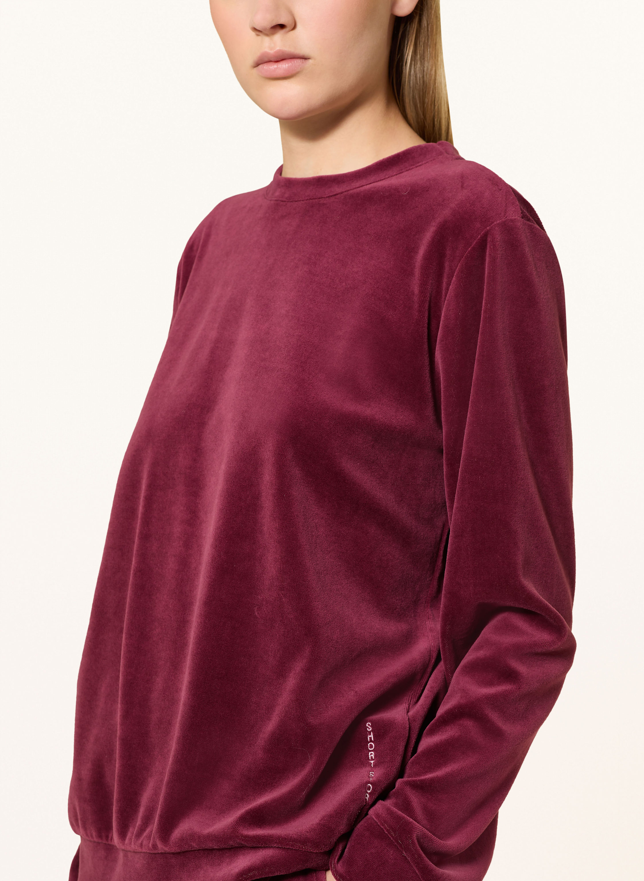 Thumbnail - Short Stories Lounge-Shirt Aus Nicki rot