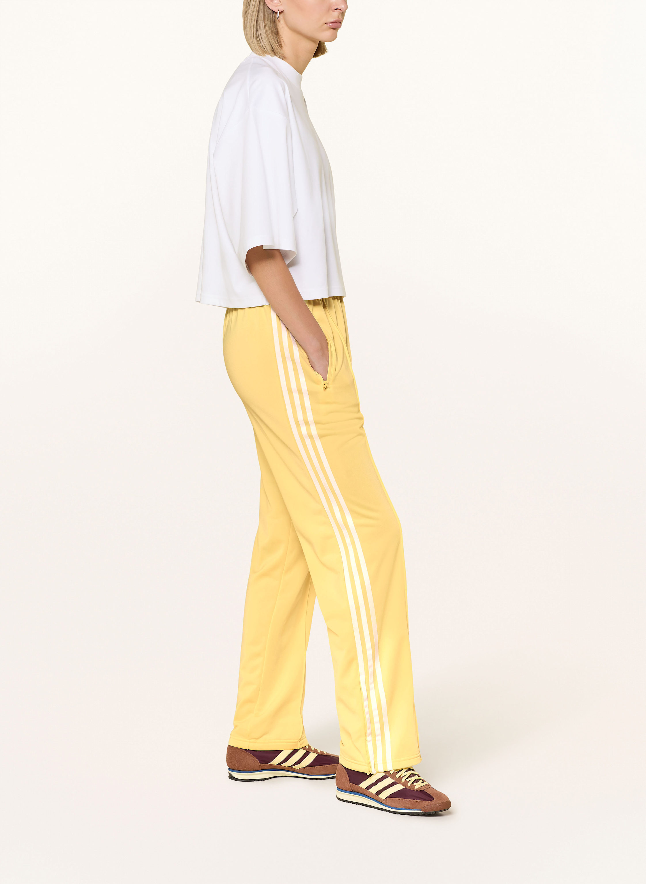 Thumbnail - Adidas Originals Trackpants Firebird Adicolor gelb